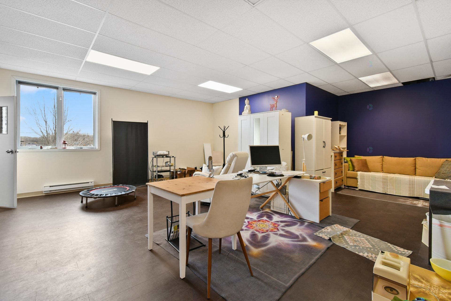 









1360


Rue Louis-Marchand

,
Beloeil,




QC
J3G6S3

