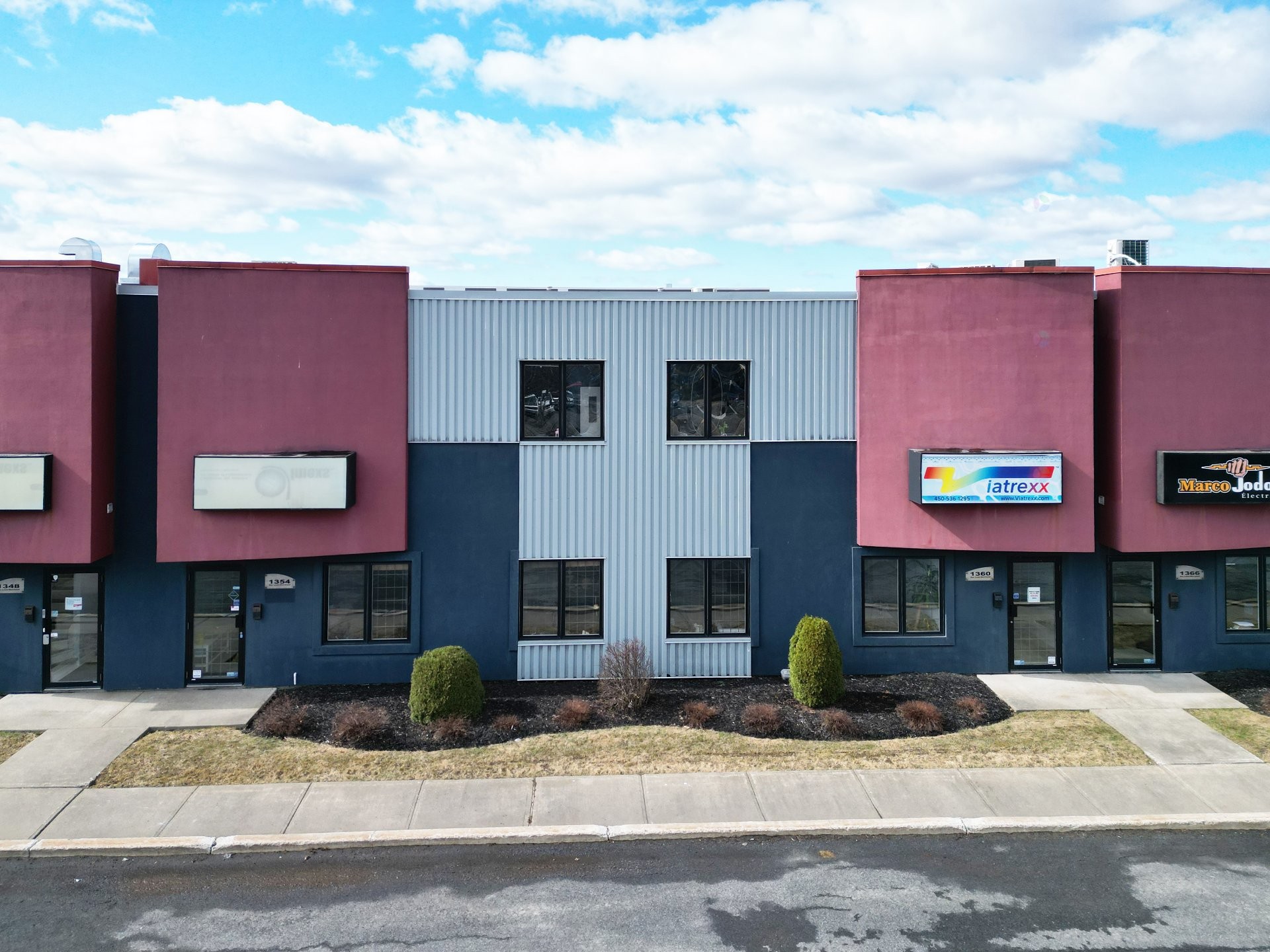 









1360


Rue Louis-Marchand

,
Beloeil,




QC
J3G6S3

