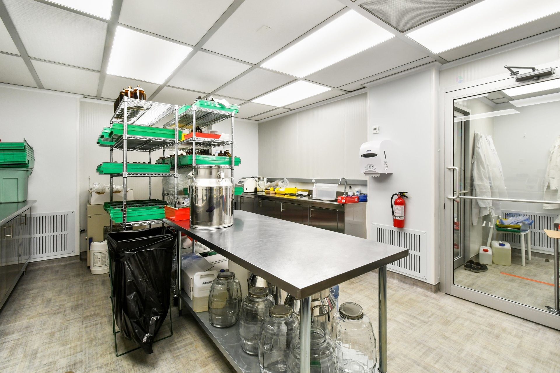 









1360


Rue Louis-Marchand

,
Beloeil,




QC
J3G6S3

