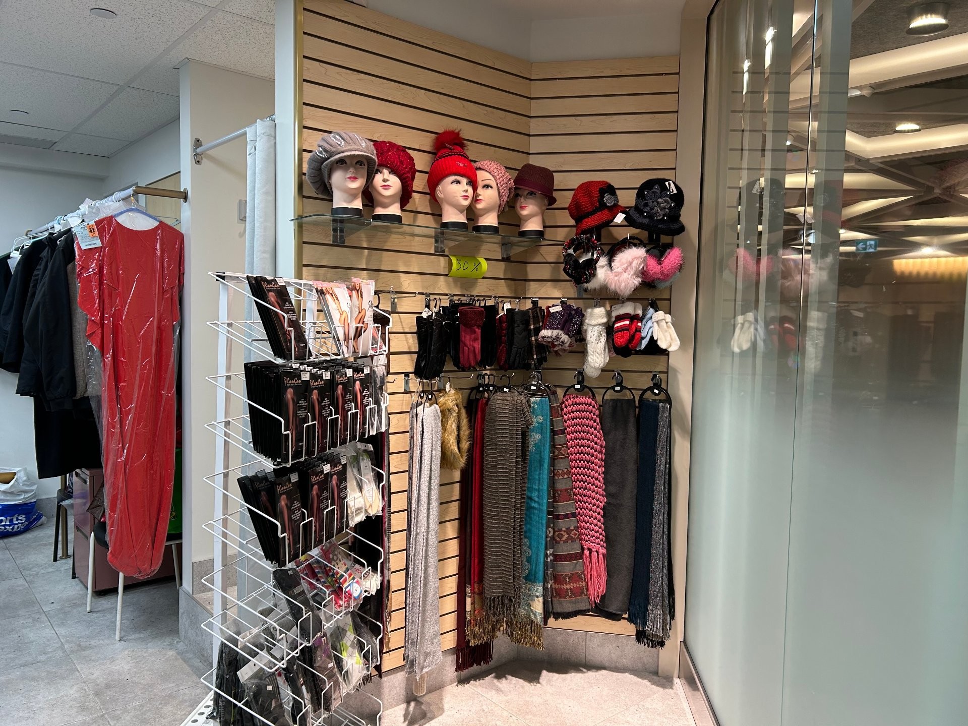 









800


Rue du Square-Victoria

, SS2-15,
Montréal (Ville-Marie),




QC
H3C0B4

