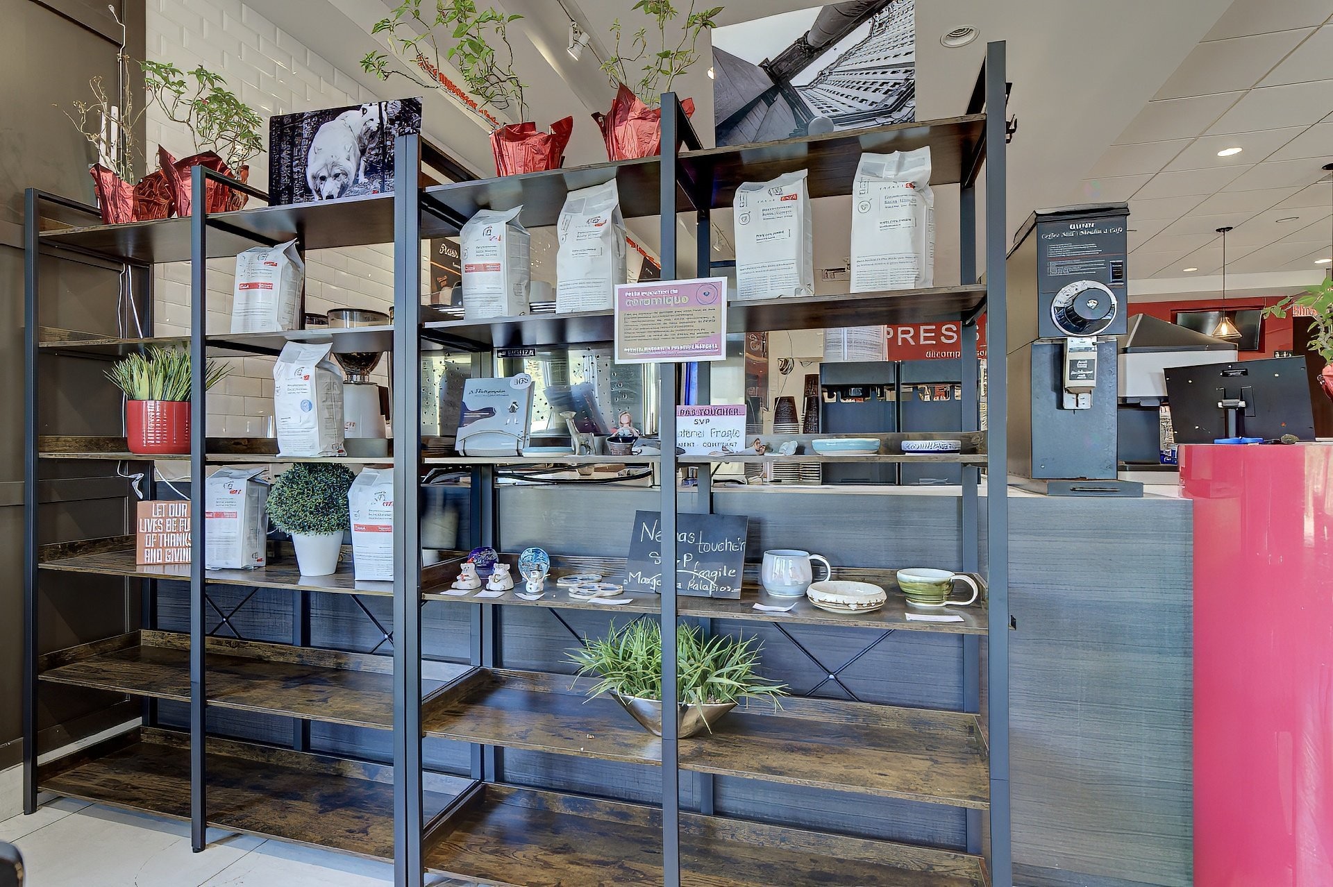 









3600


Boul. Fréchette

, 104,
Chambly,




QC
J3L0A3

