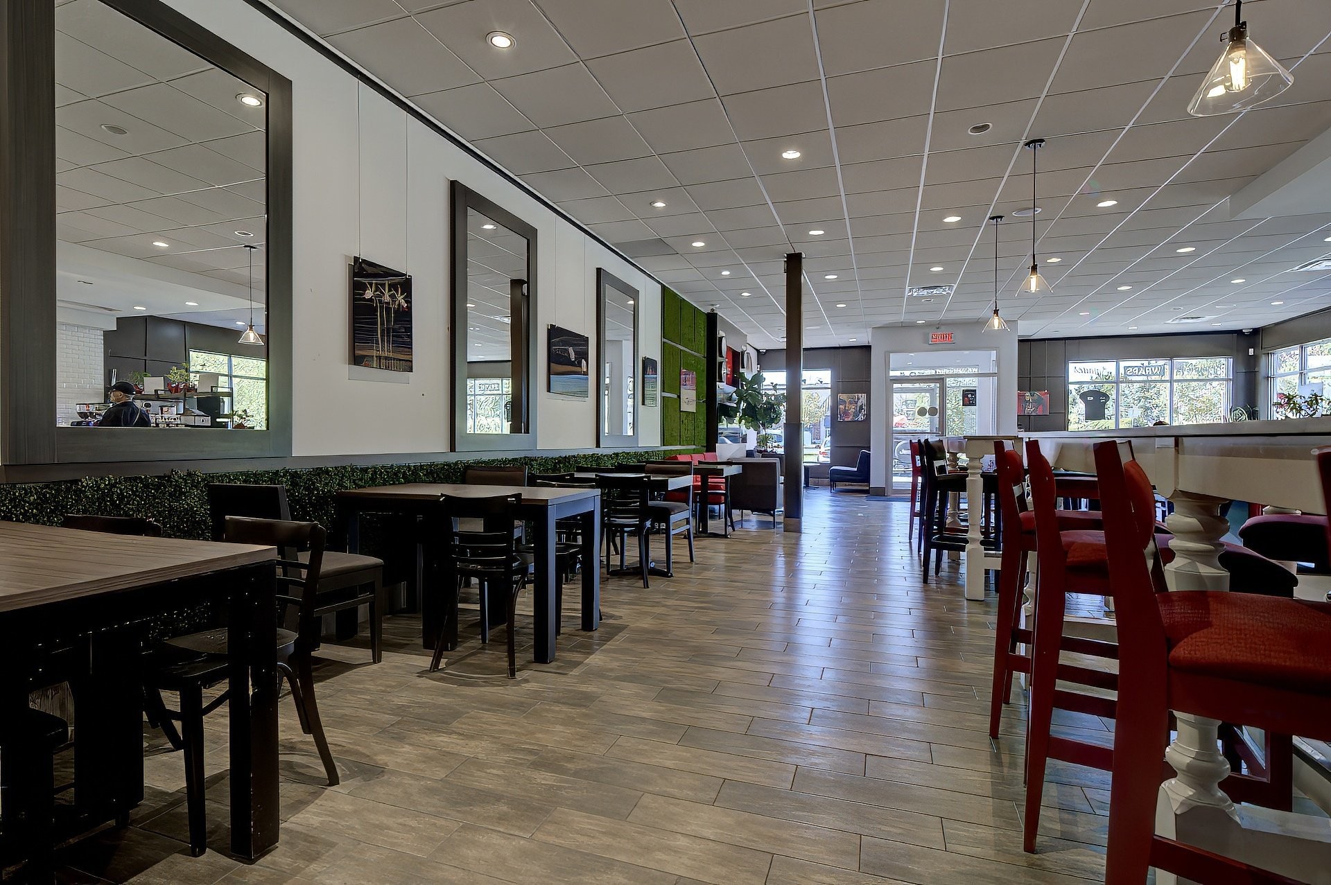 









3600


Boul. Fréchette

, 104,
Chambly,




QC
J3L0A3

