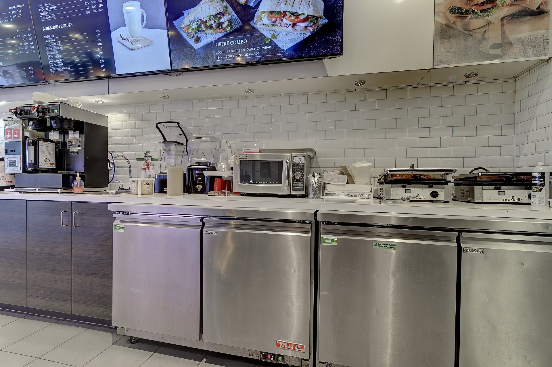 









3600


Boul. Fréchette

, 104,
Chambly,




QC
J3L0A3

