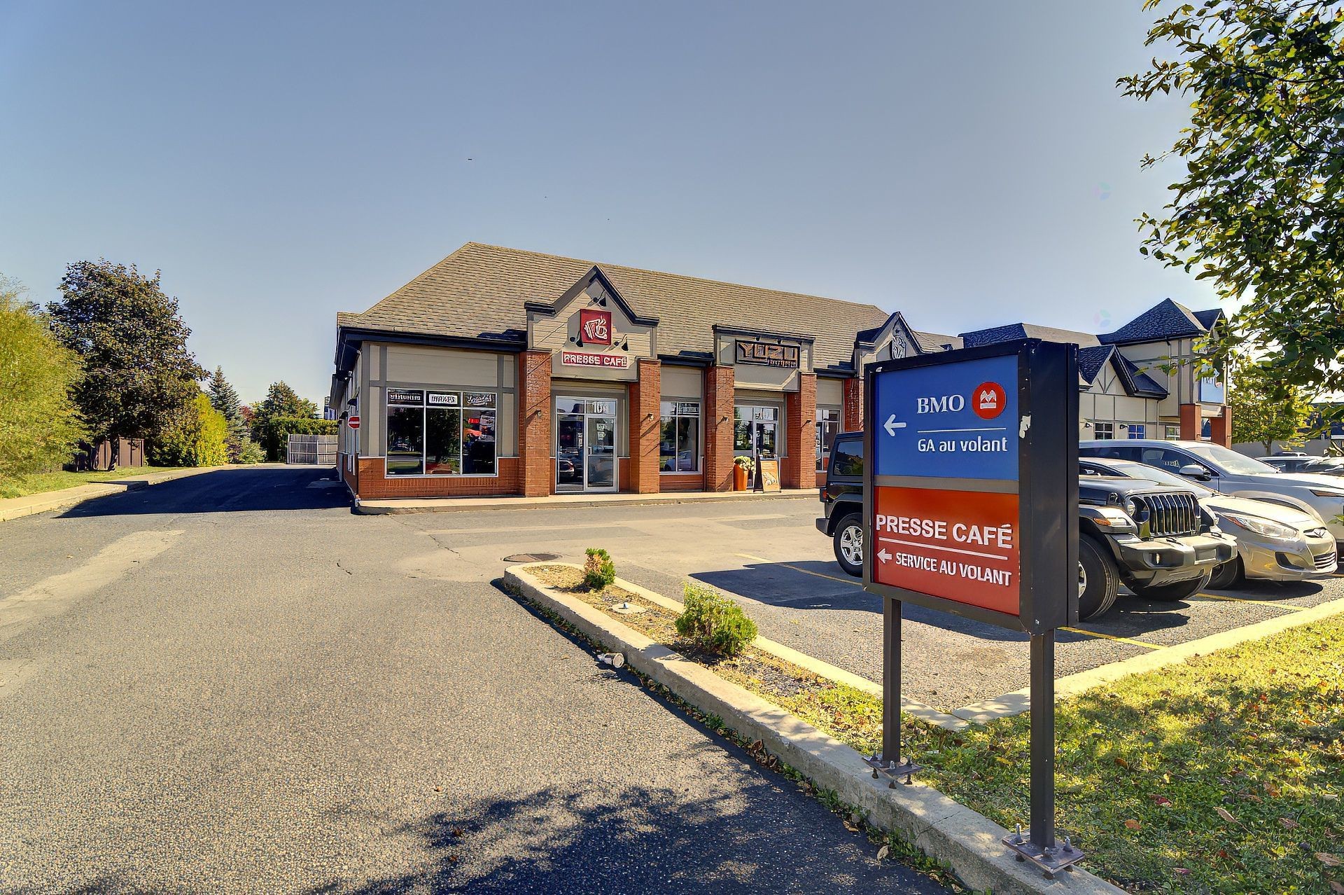 









3600


Boul. Fréchette

, 104,
Chambly,




QC
J3L0A3

