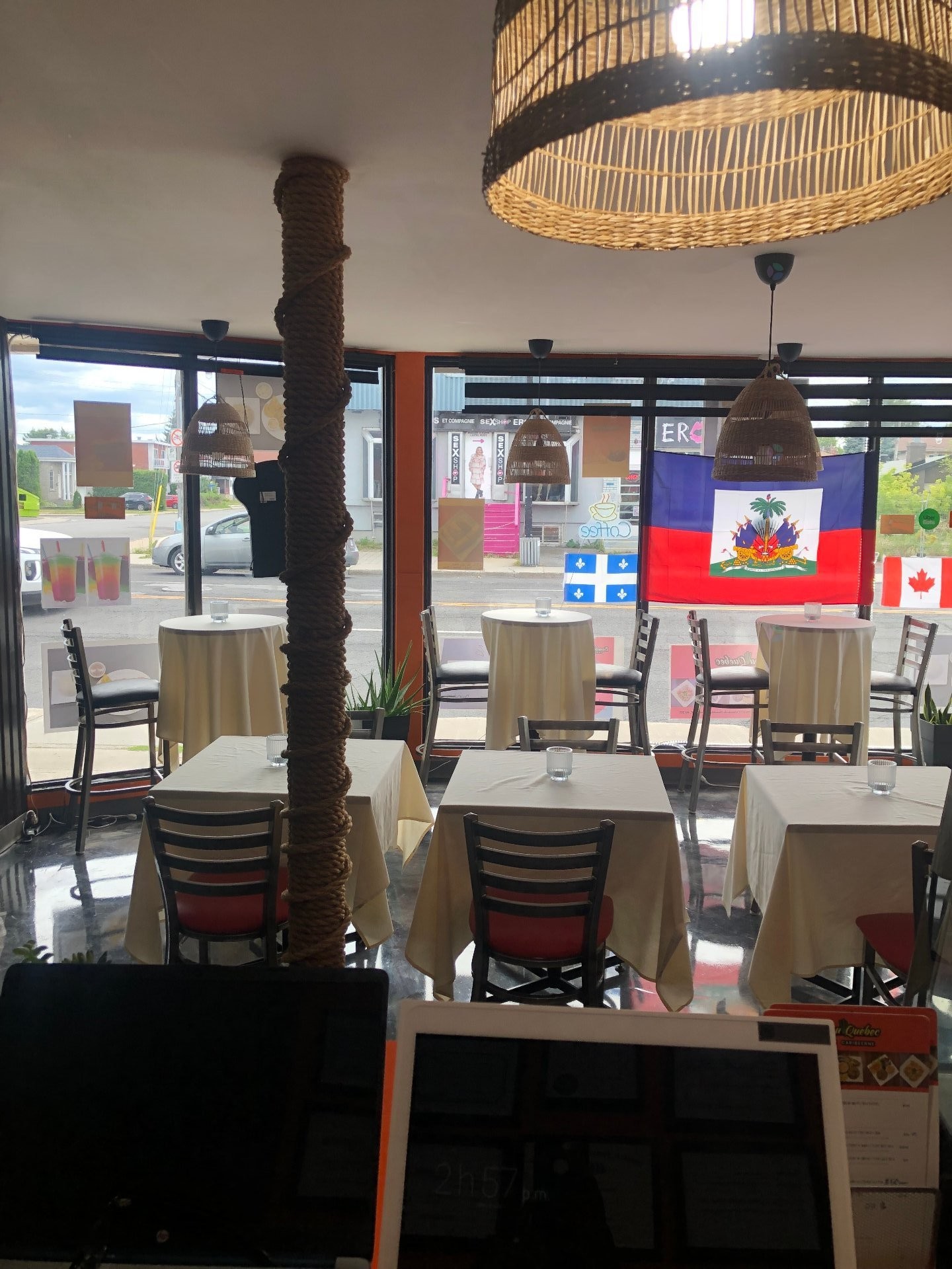 









2177


Ch. de Chambly

, 1,
Longueuil (Le Vieux-Longueuil),




QC
J4J3Z2

