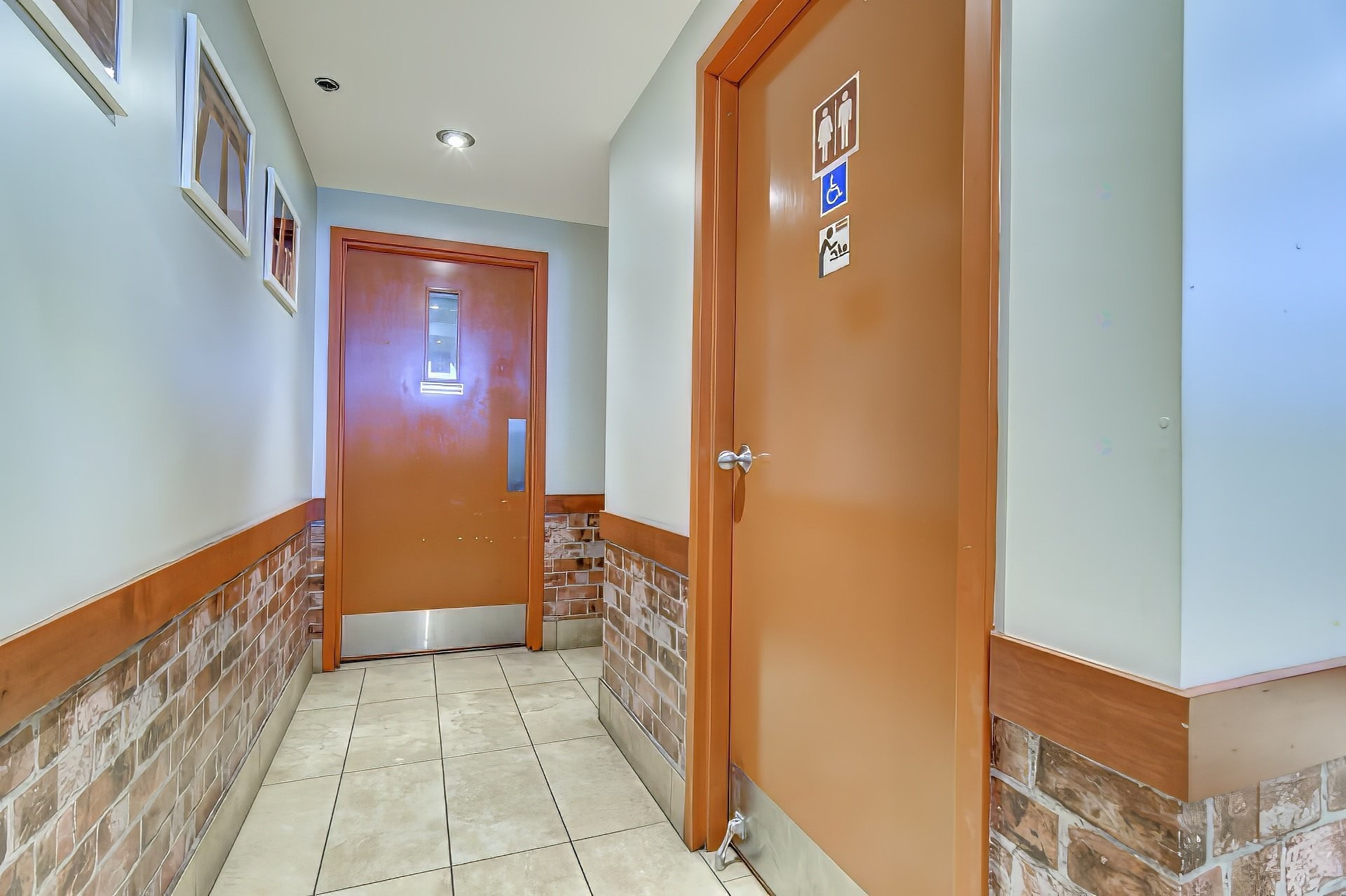 









3484


Av. des Grandes Tourelles

,
Boisbriand,




QC
J7H0A2

