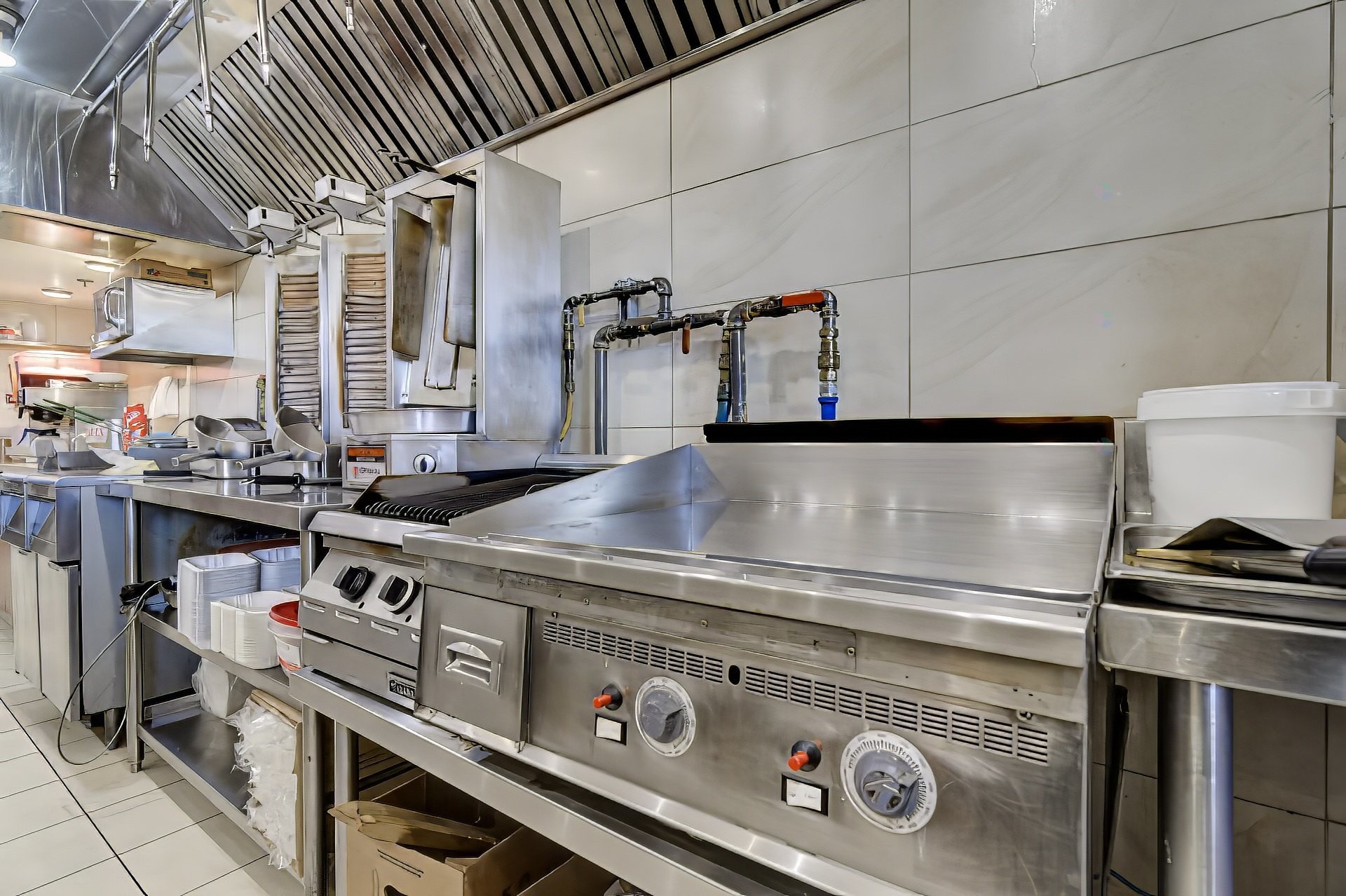 









3484


Av. des Grandes Tourelles

,
Boisbriand,




QC
J7H0A2

