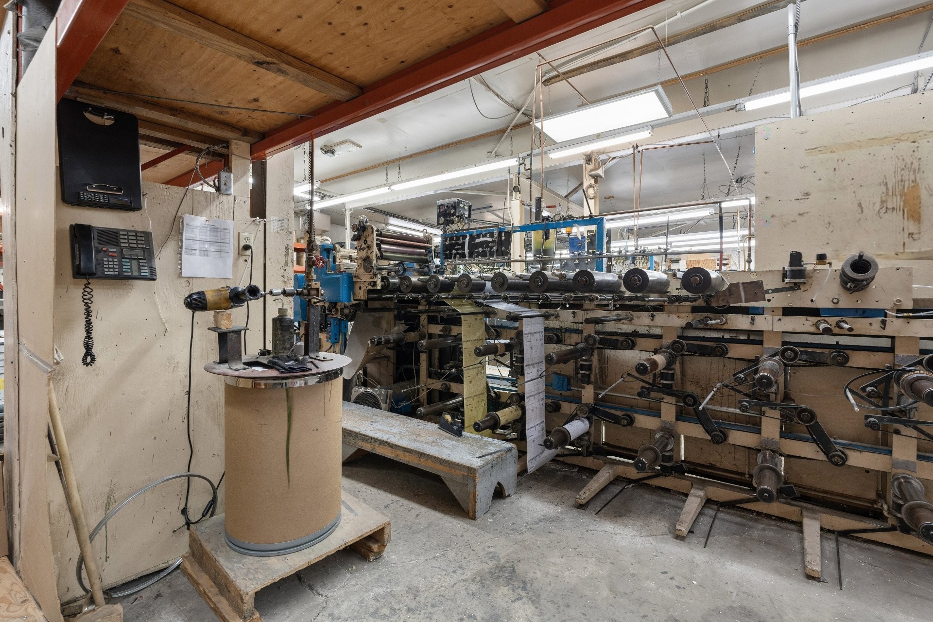 









11905

 - 11915


Av. Bellevois

,
Montréal (Montréal-Nord),




QC
H1H3G2

