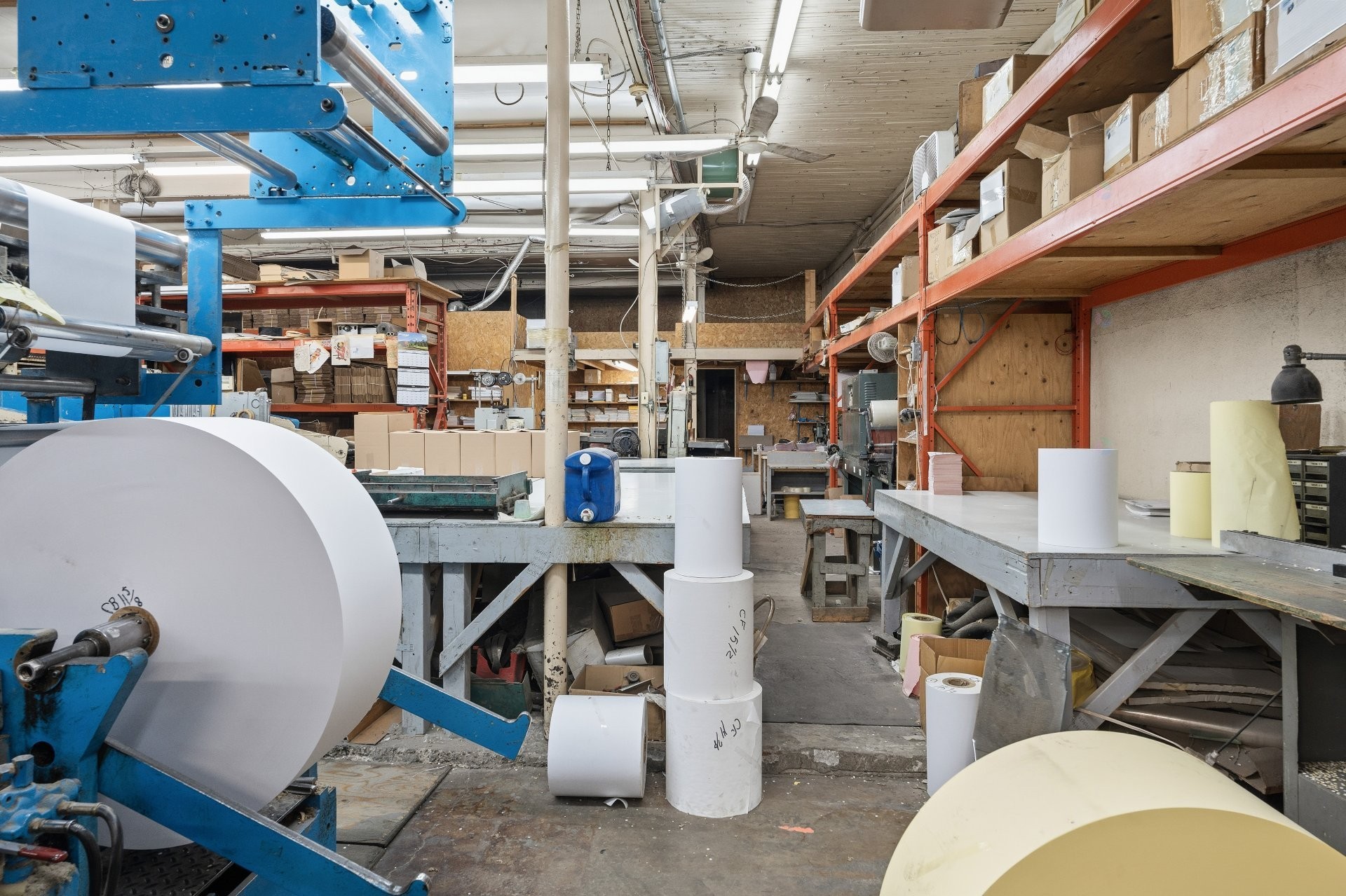 









11905

 - 11915


Av. Bellevois

,
Montréal (Montréal-Nord),




QC
H1H3G2

