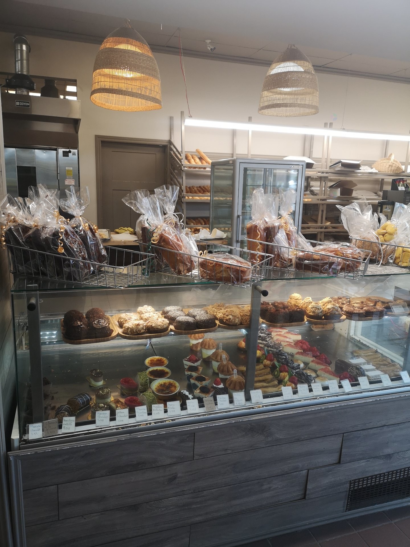 









740


Boul. de la Côte-Vertu

, 172,
Montréal (Saint-Laurent),




QC
H4L5C8

