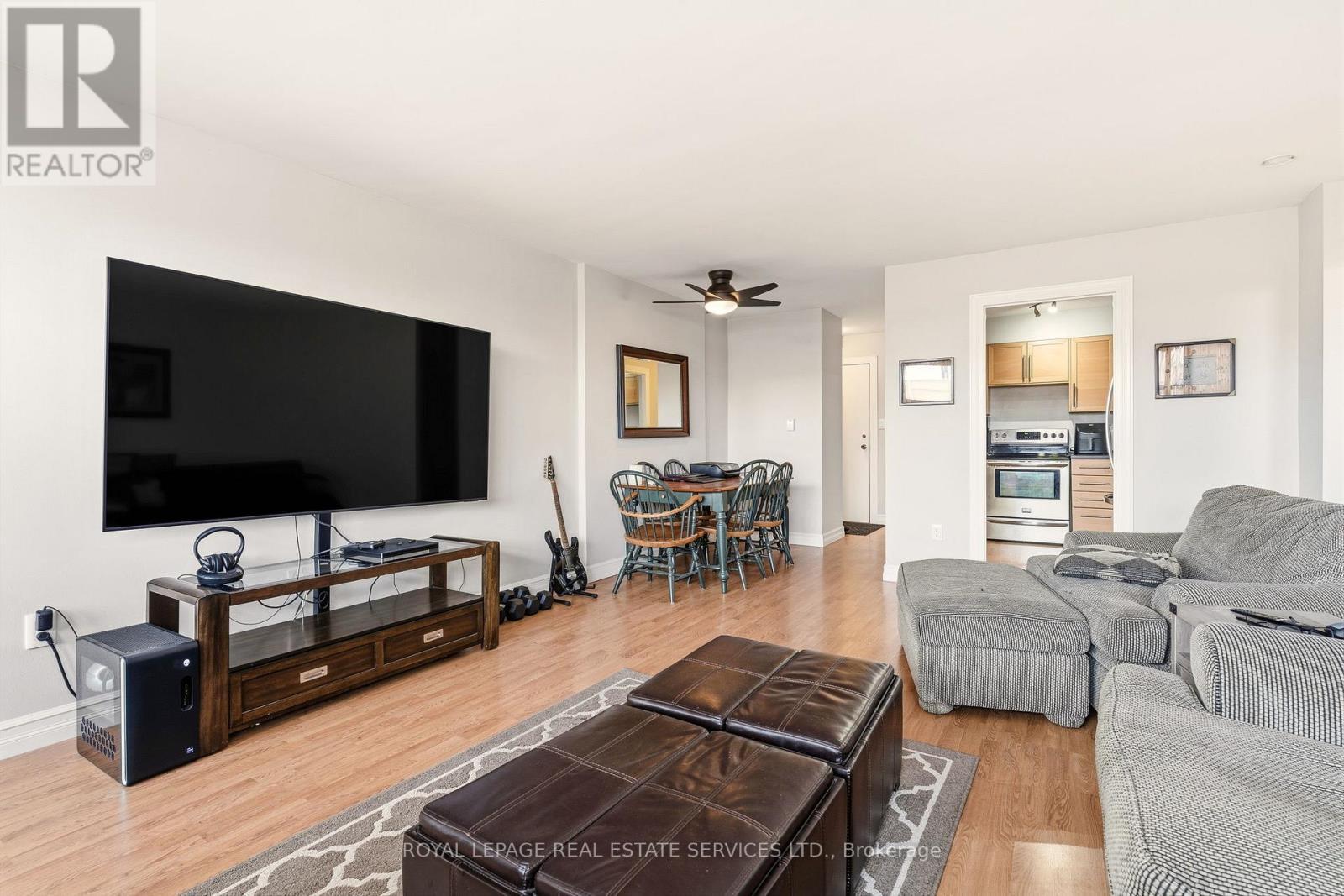 












602 - 2263 MARINE DRIVE

,
Oakville,




Ontario
L6L5K1

