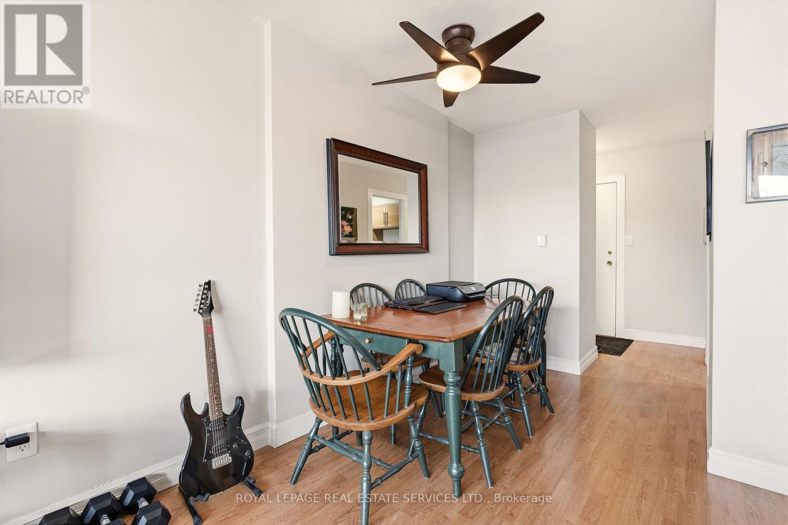 












602 - 2263 MARINE DRIVE

,
Oakville,




Ontario
L6L5K1

