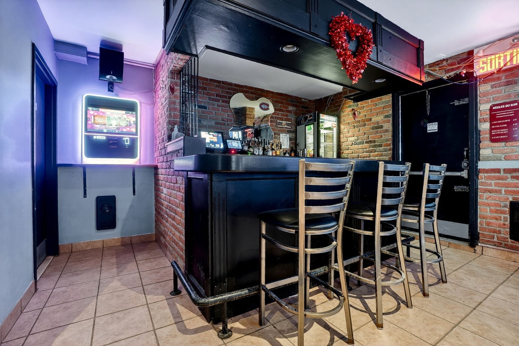 









4201


Rue de Verdun

,
Montréal (Verdun/Île-des-Soeurs),




QC
H4G1L4

