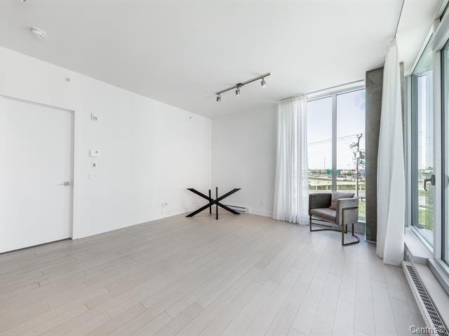 









150


Ch. de la Grande-Côte

, 307,
Boisbriand,




QC
J7G0B2

