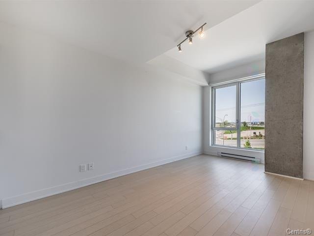 









150


Ch. de la Grande-Côte

, 307,
Boisbriand,




QC
J7G0B2

