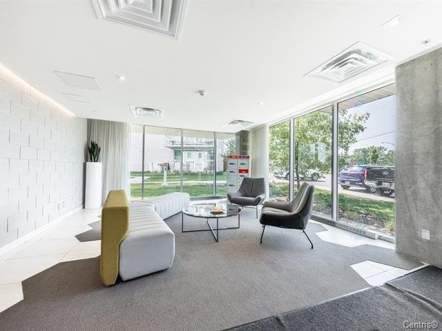 









150


Ch. de la Grande-Côte

, 307,
Boisbriand,




QC
J7G0B2

