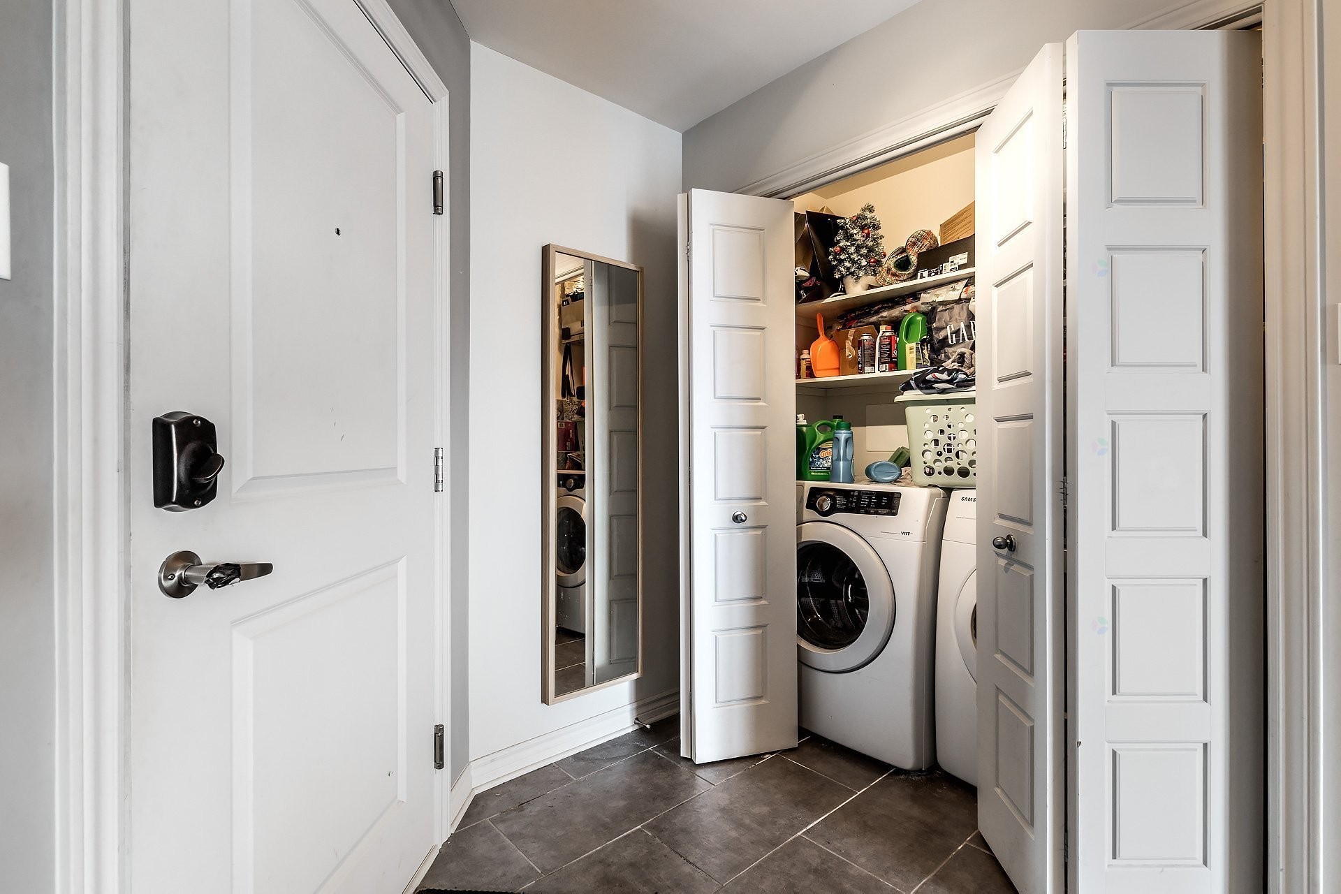 









8050


Rue de Londres

, 7,
Brossard,




QC
J4Y0K6

