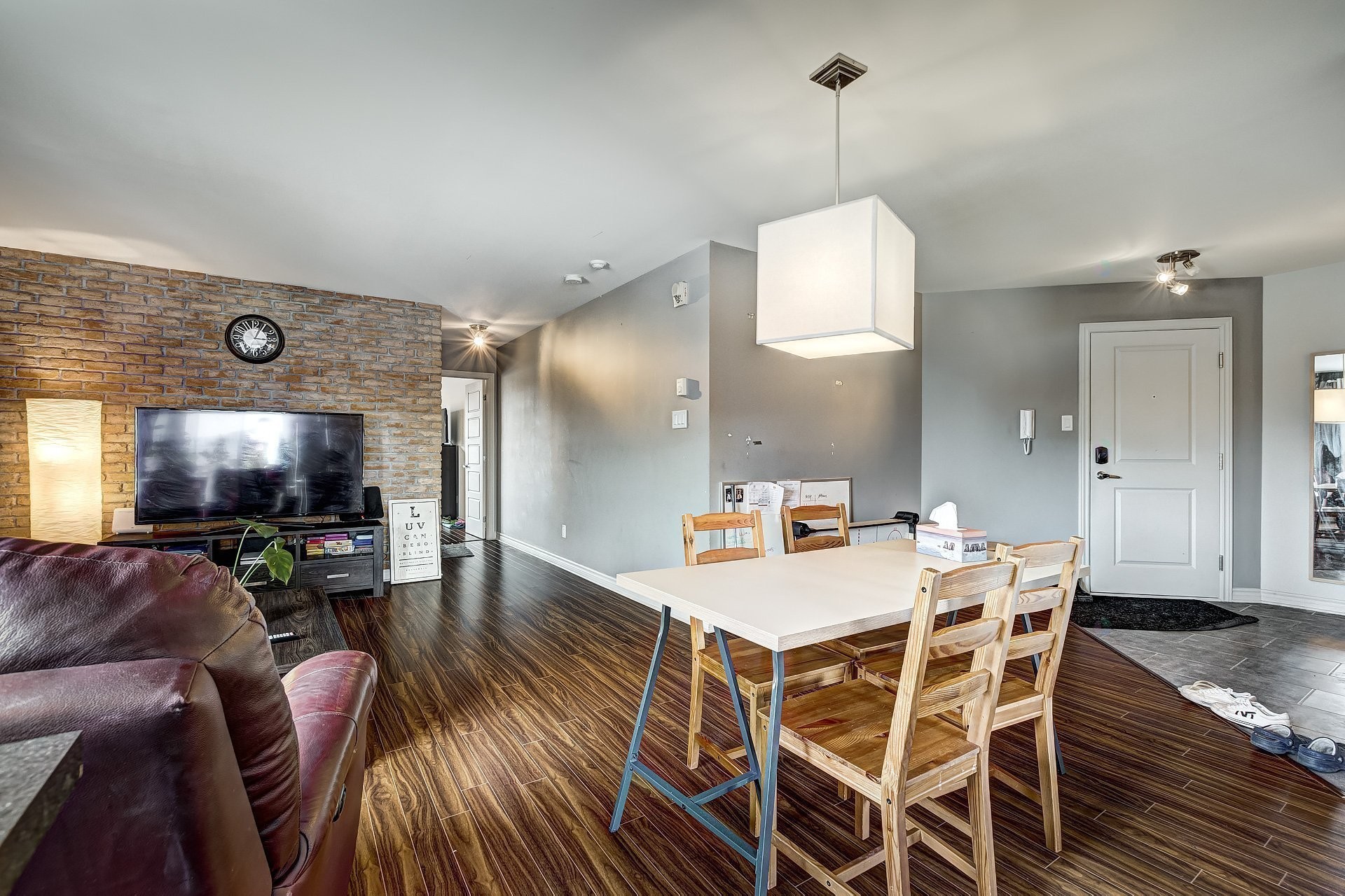 









8050


Rue de Londres

, 7,
Brossard,




QC
J4Y0K6

