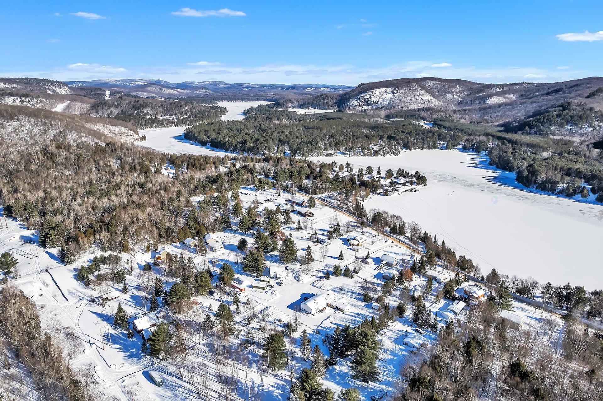









163


Ch. de la Lièvre N.

,
Bowman,




QC
J0X3C0

