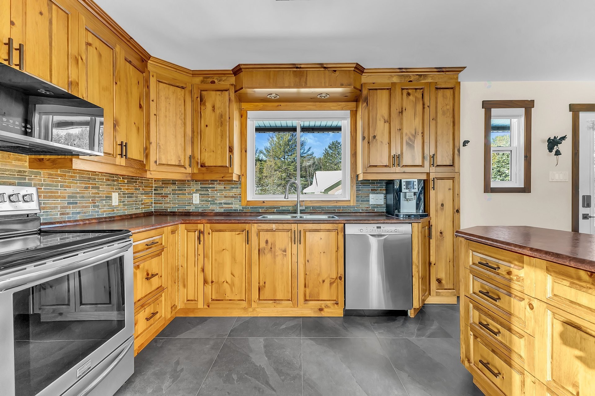 









163


Ch. de la Lièvre N.

,
Bowman,




QC
J0X3C0

