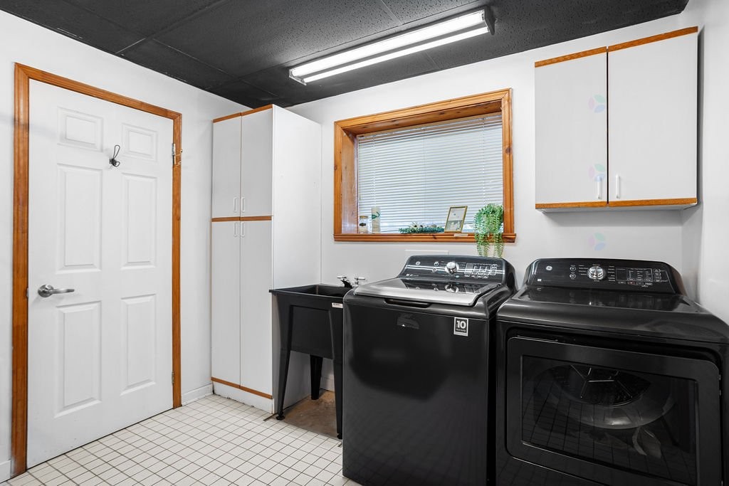 









5


Ch. de la Baie-Claire

,
La Macaza,




QC
J0T1R0

