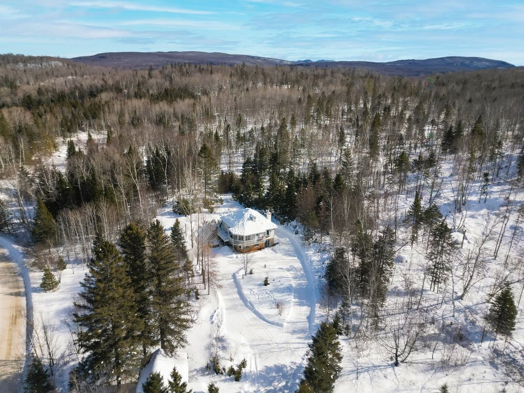 









5


Ch. de la Baie-Claire

,
La Macaza,




QC
J0T1R0

