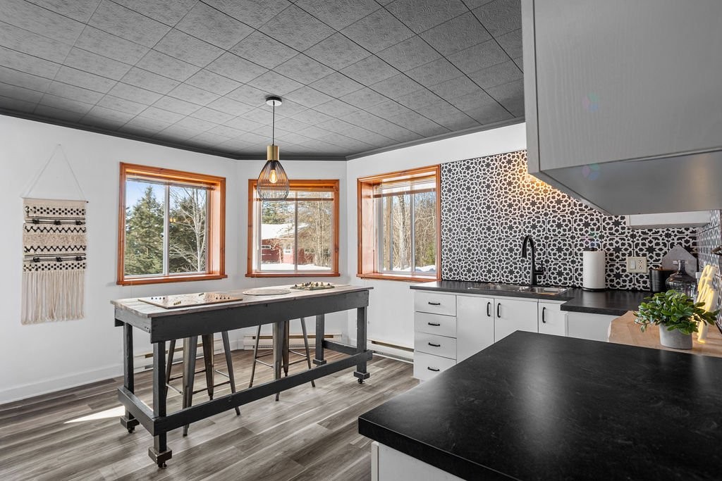 









5


Ch. de la Baie-Claire

,
La Macaza,




QC
J0T1R0

