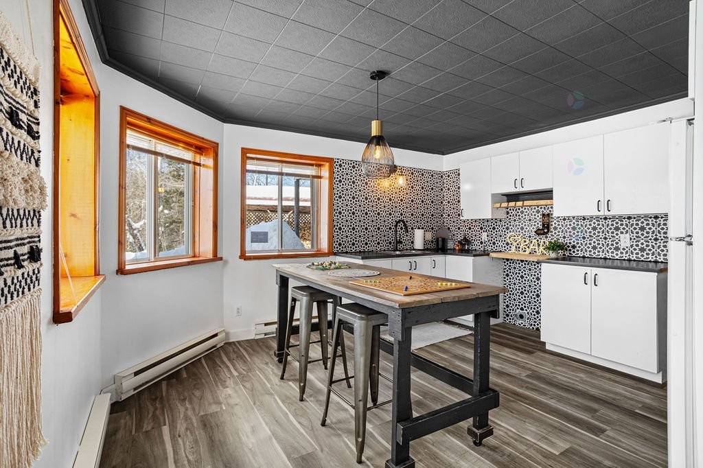 









5


Ch. de la Baie-Claire

,
La Macaza,




QC
J0T1R0

