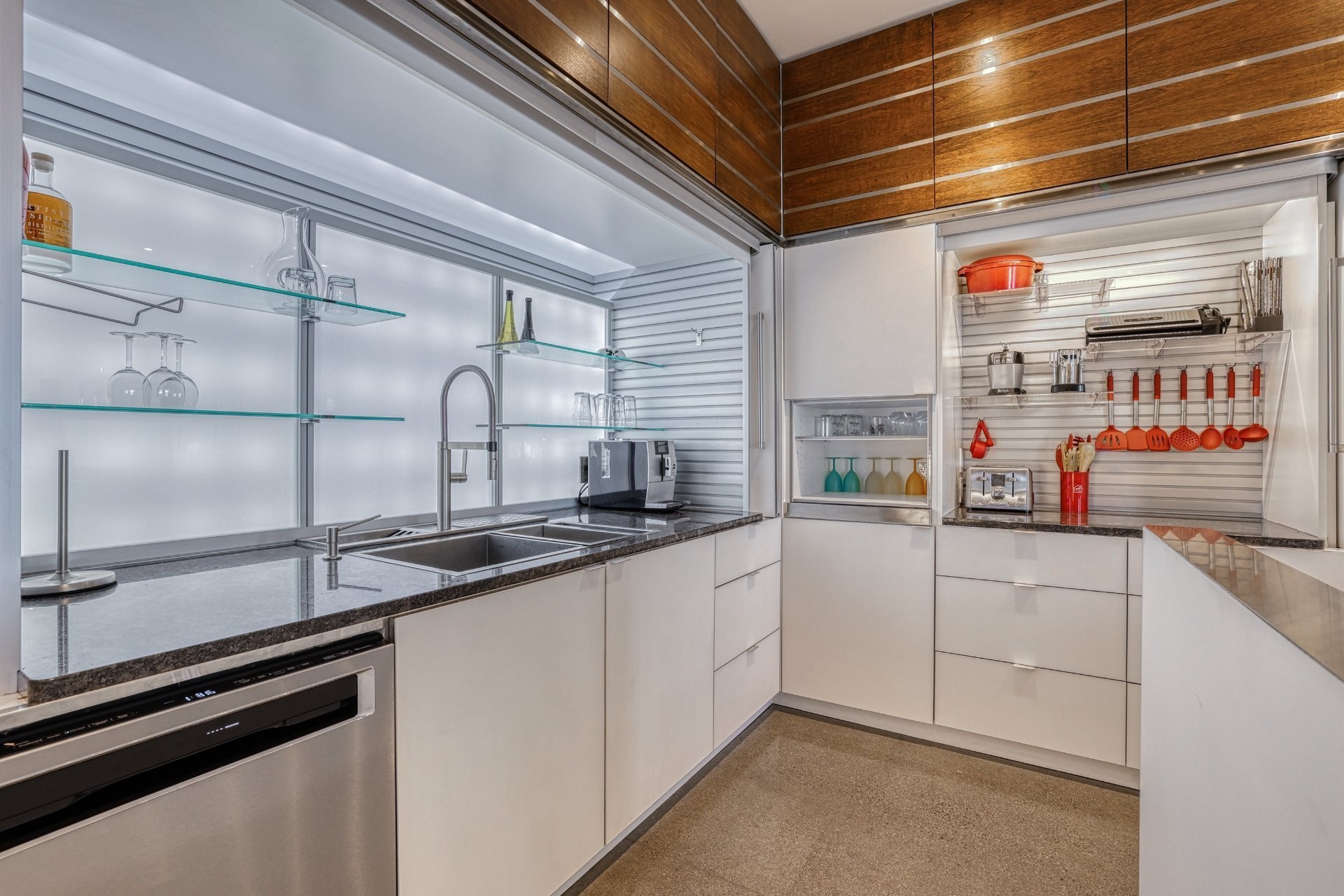 









79


Ch. Fraser

,
Gatineau (Aylmer),




QC
J9H2H1

