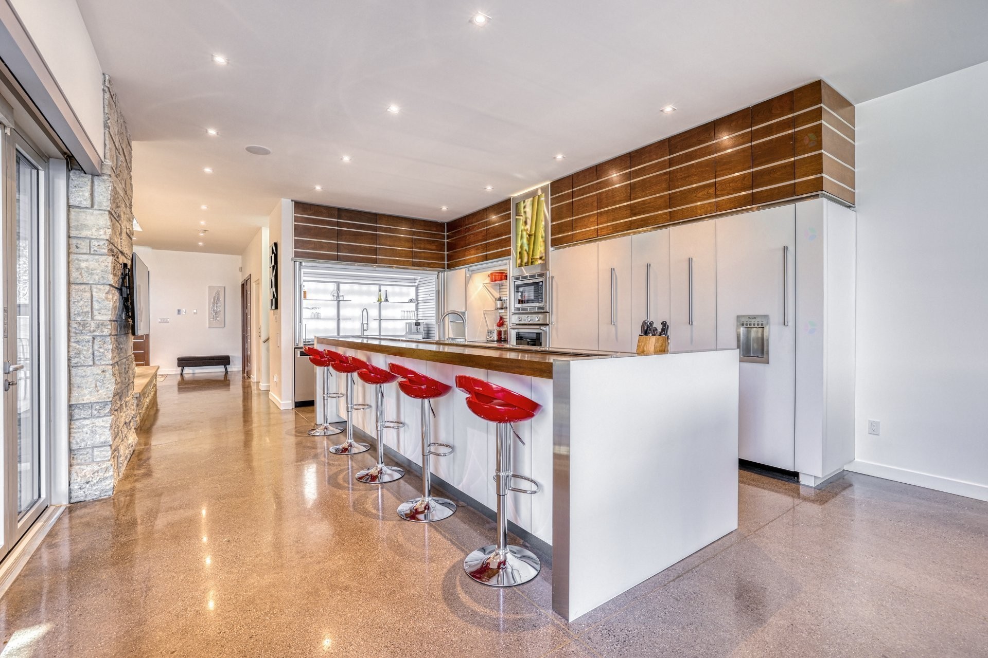 









79


Ch. Fraser

,
Gatineau (Aylmer),




QC
J9H2H1

