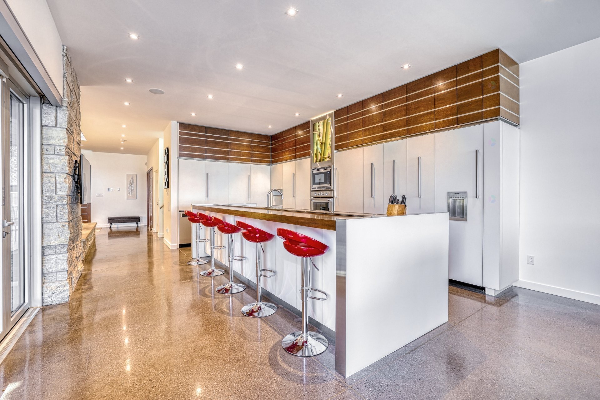 









79


Ch. Fraser

,
Gatineau (Aylmer),




QC
J9H2H1

