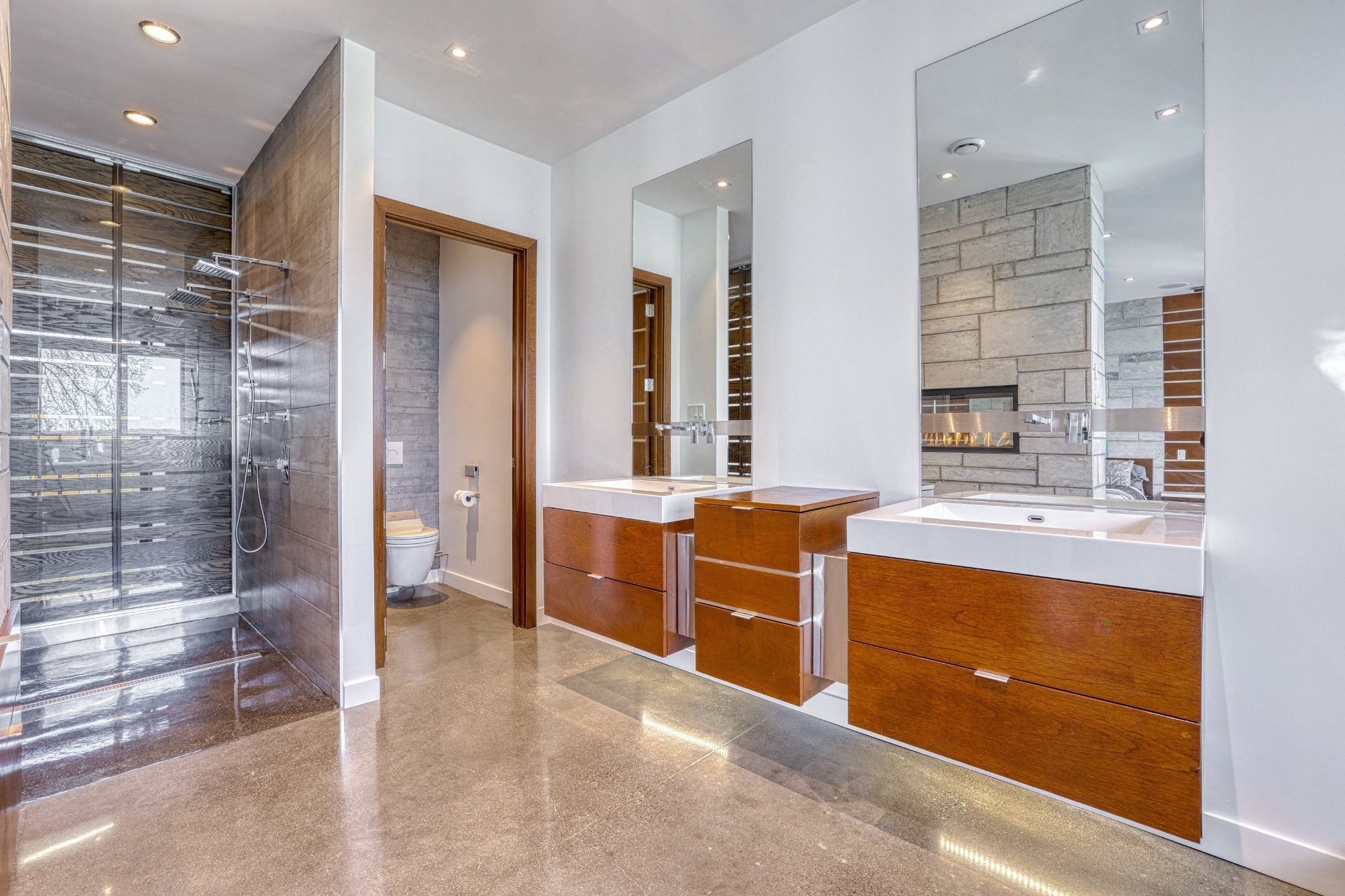 









79


Ch. Fraser

,
Gatineau (Aylmer),




QC
J9H2H1

