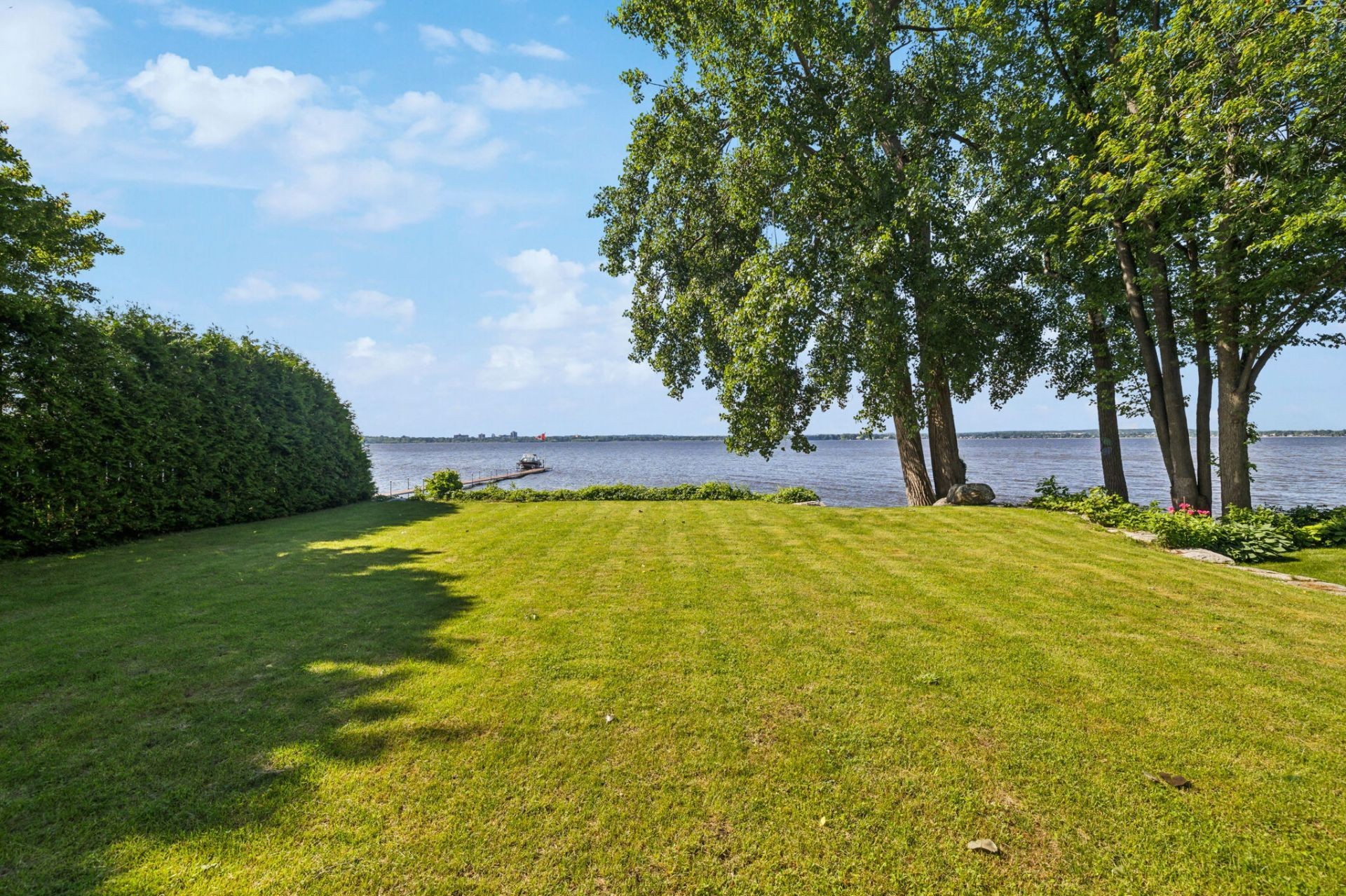 









79


Ch. Fraser

,
Gatineau (Aylmer),




QC
J9H2H1

