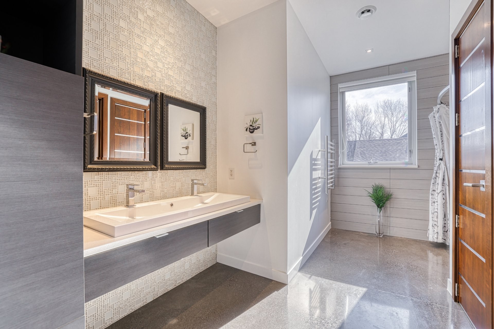 









79


Ch. Fraser

,
Gatineau (Aylmer),




QC
J9H2H1

