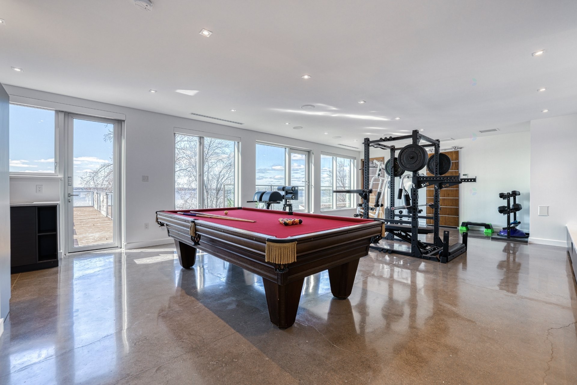 









79


Ch. Fraser

,
Gatineau (Aylmer),




QC
J9H2H1

