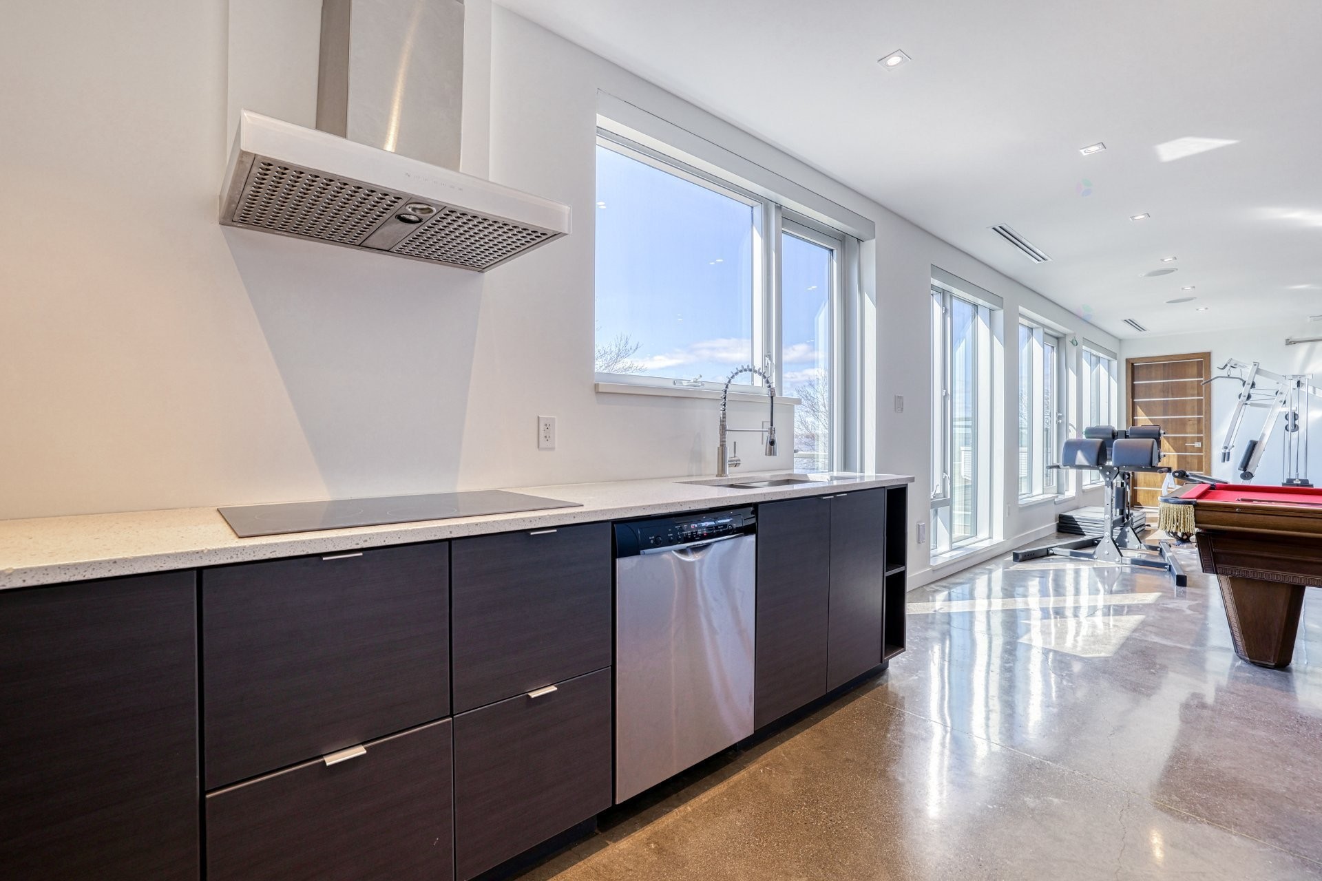 









79


Ch. Fraser

,
Gatineau (Aylmer),




QC
J9H2H1

