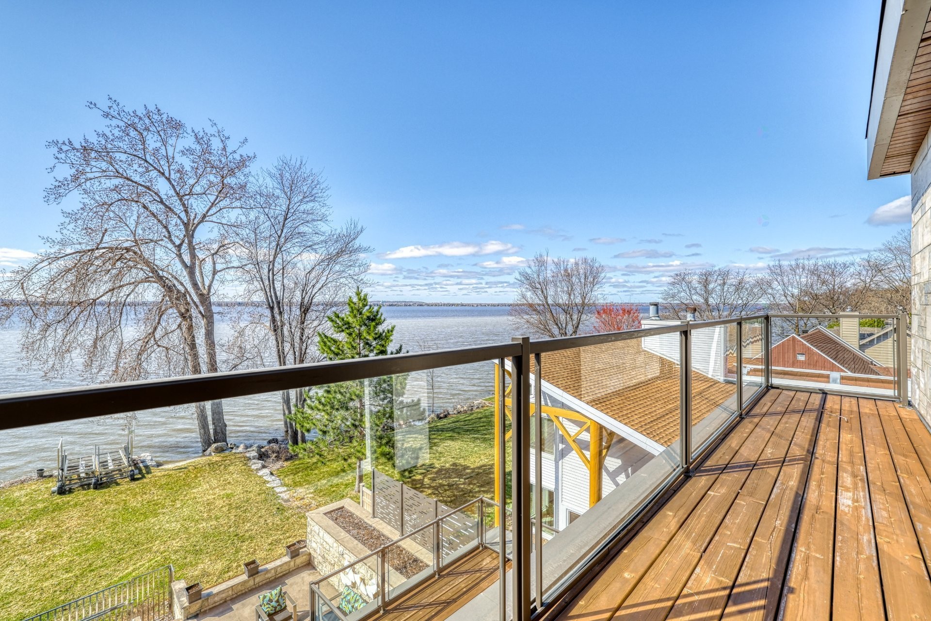 









79


Ch. Fraser

,
Gatineau (Aylmer),




QC
J9H2H1

