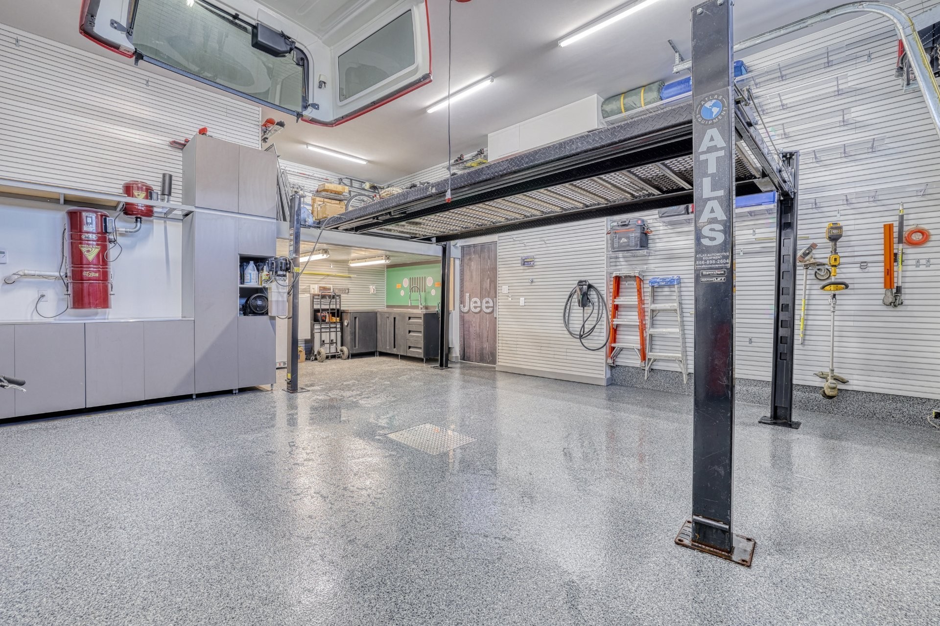 









79


Ch. Fraser

,
Gatineau (Aylmer),




QC
J9H2H1

