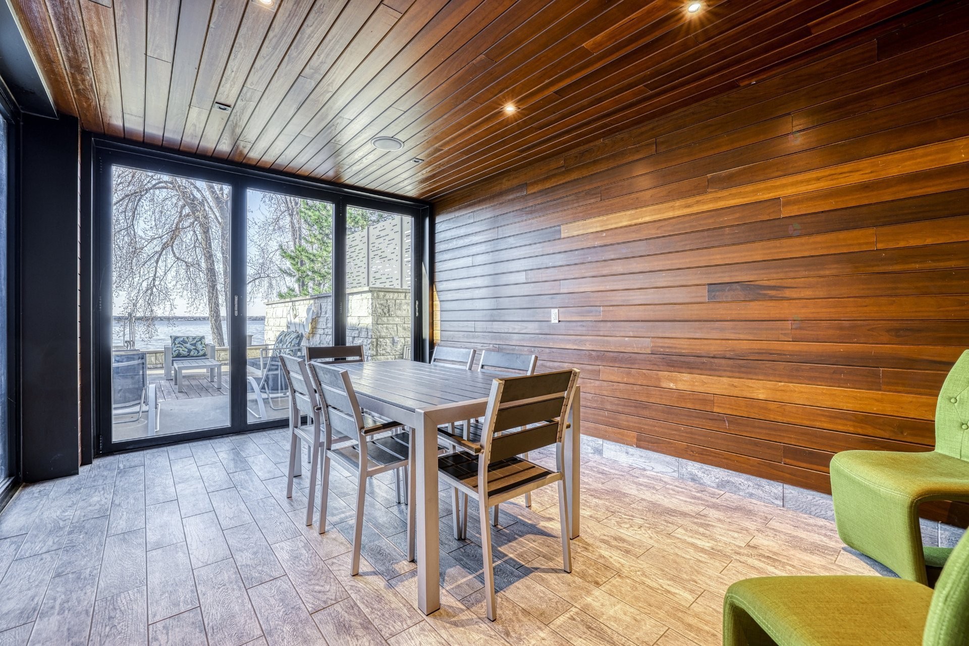 









79


Ch. Fraser

,
Gatineau (Aylmer),




QC
J9H2H1

