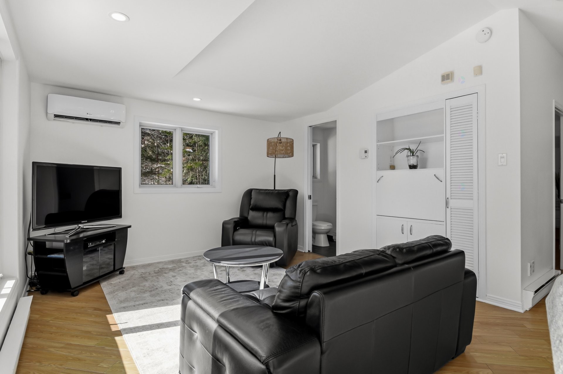 









23


Ch. Phaneuf

,
Orford,




QC
J1X6M5

