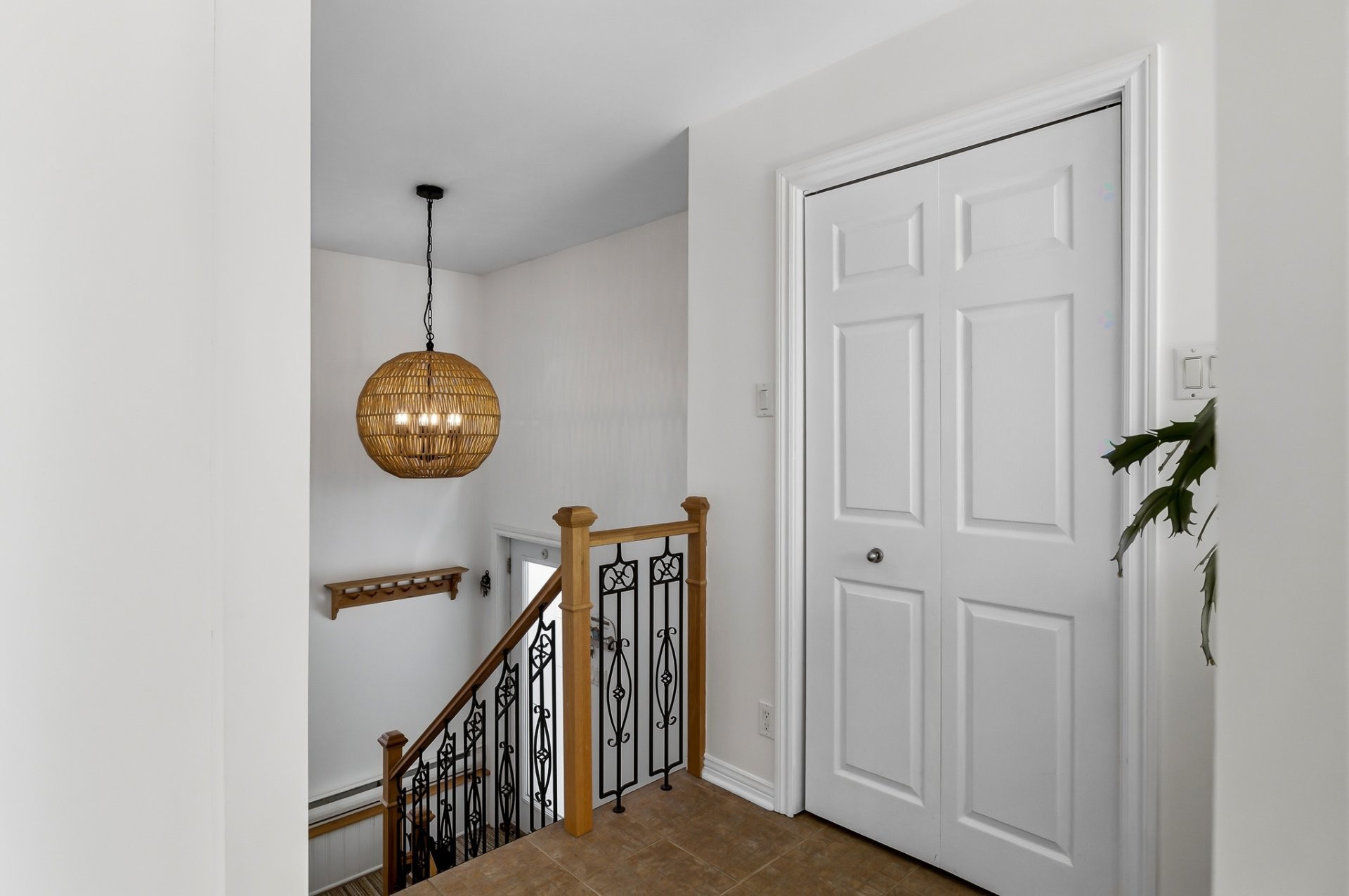 









23


Ch. Phaneuf

,
Orford,




QC
J1X6M5

