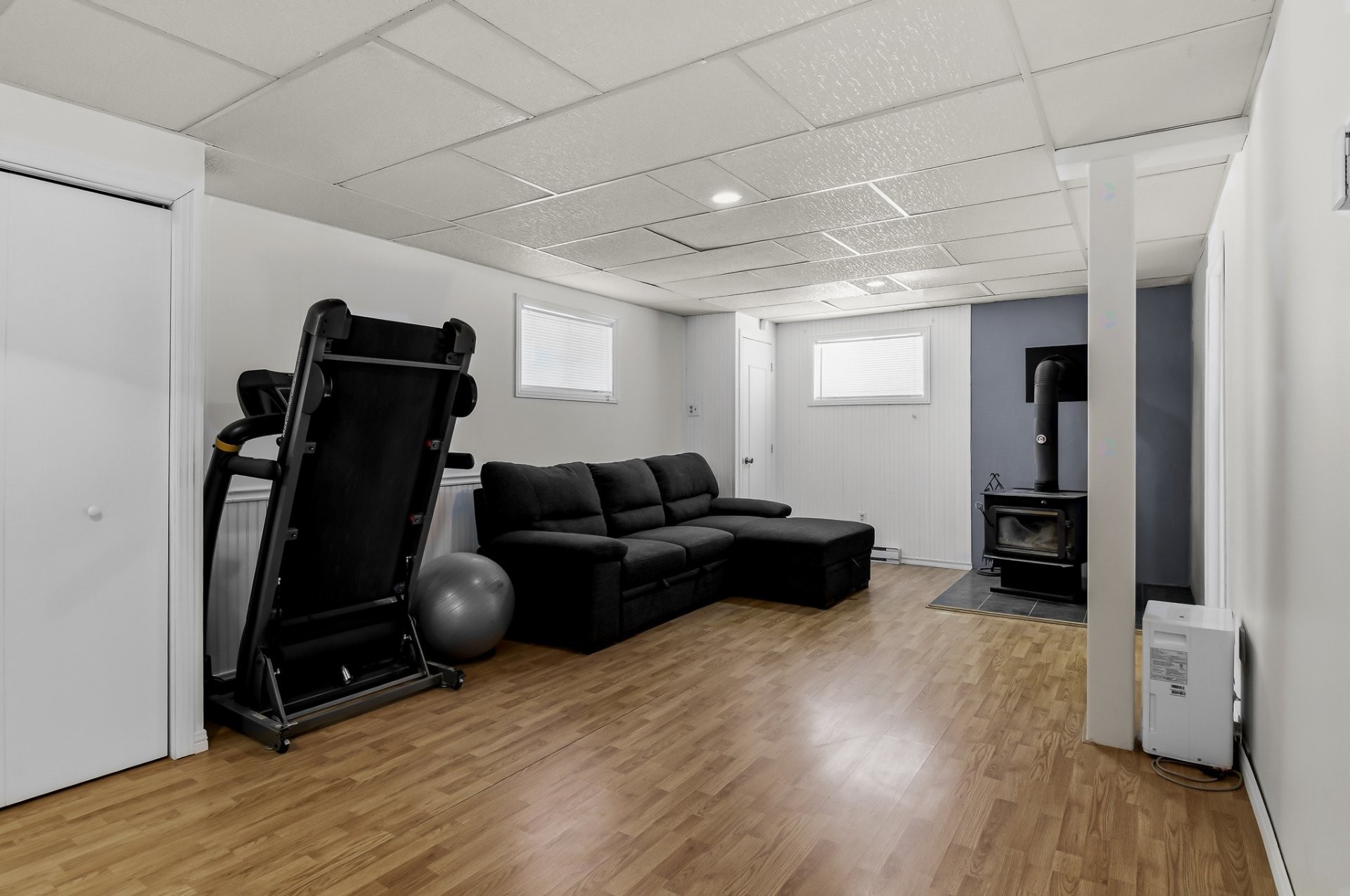 









23


Ch. Phaneuf

,
Orford,




QC
J1X6M5

