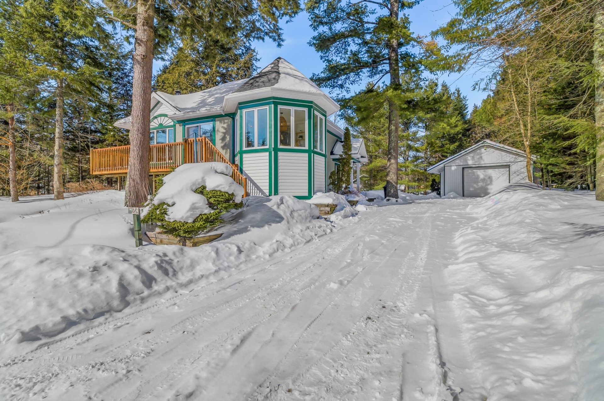 









23


Ch. Phaneuf

,
Orford,




QC
J1X6M5

