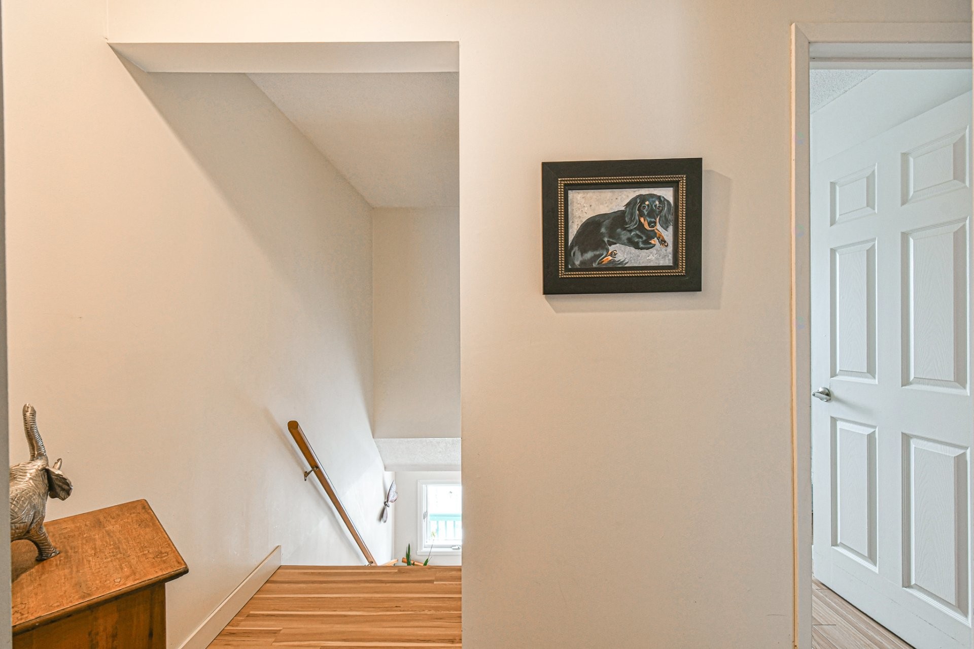 









255


Rue Séraphin

, 15,
Sainte-Adèle,




QC
J8B2G4

