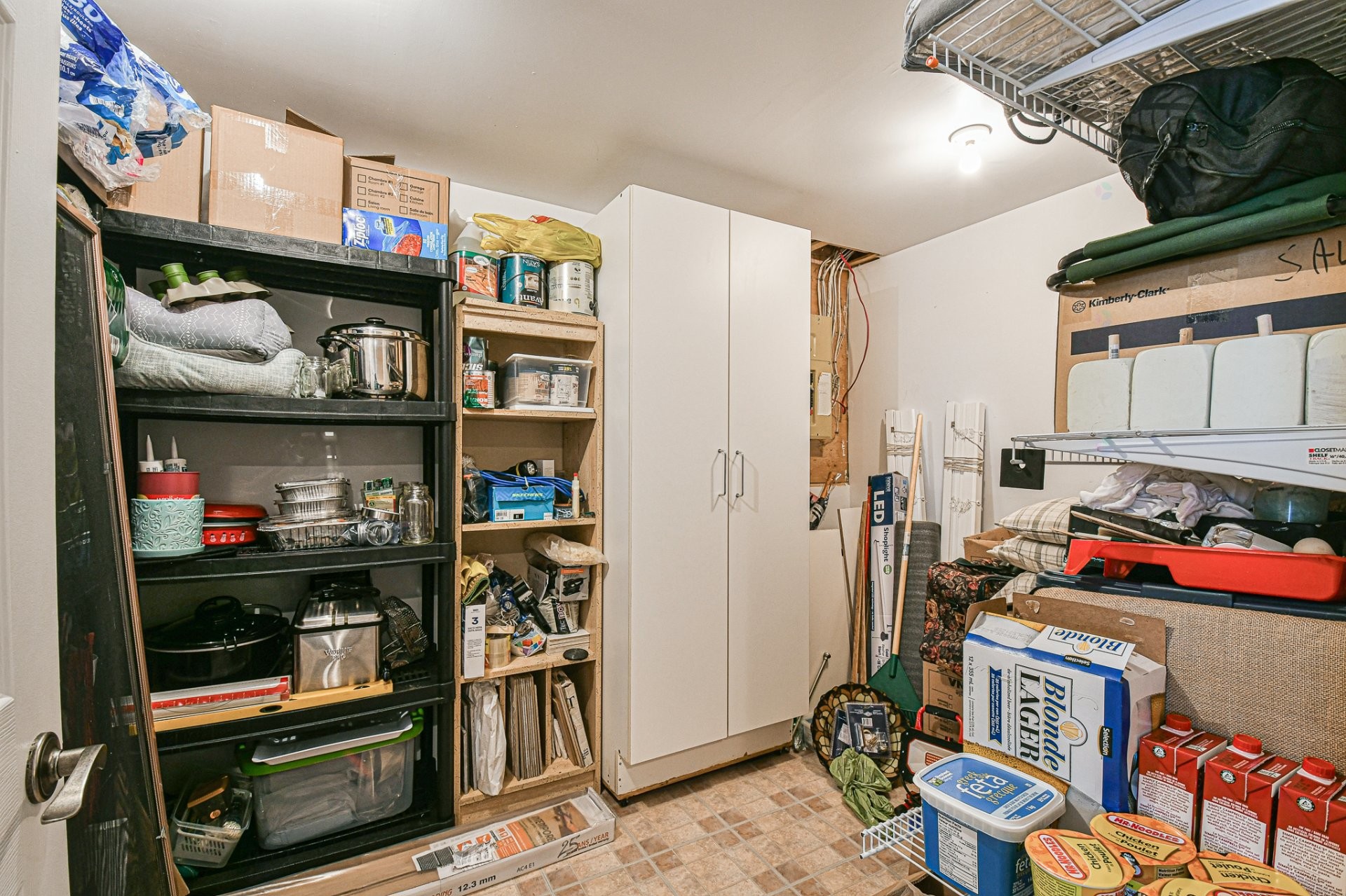 









255


Rue Séraphin

, 15,
Sainte-Adèle,




QC
J8B2G4

