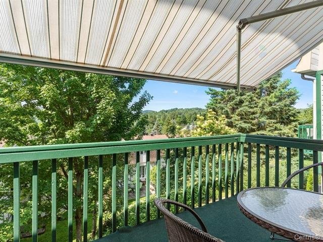 









255


Rue Séraphin

, 15,
Sainte-Adèle,




QC
J8B2G4

