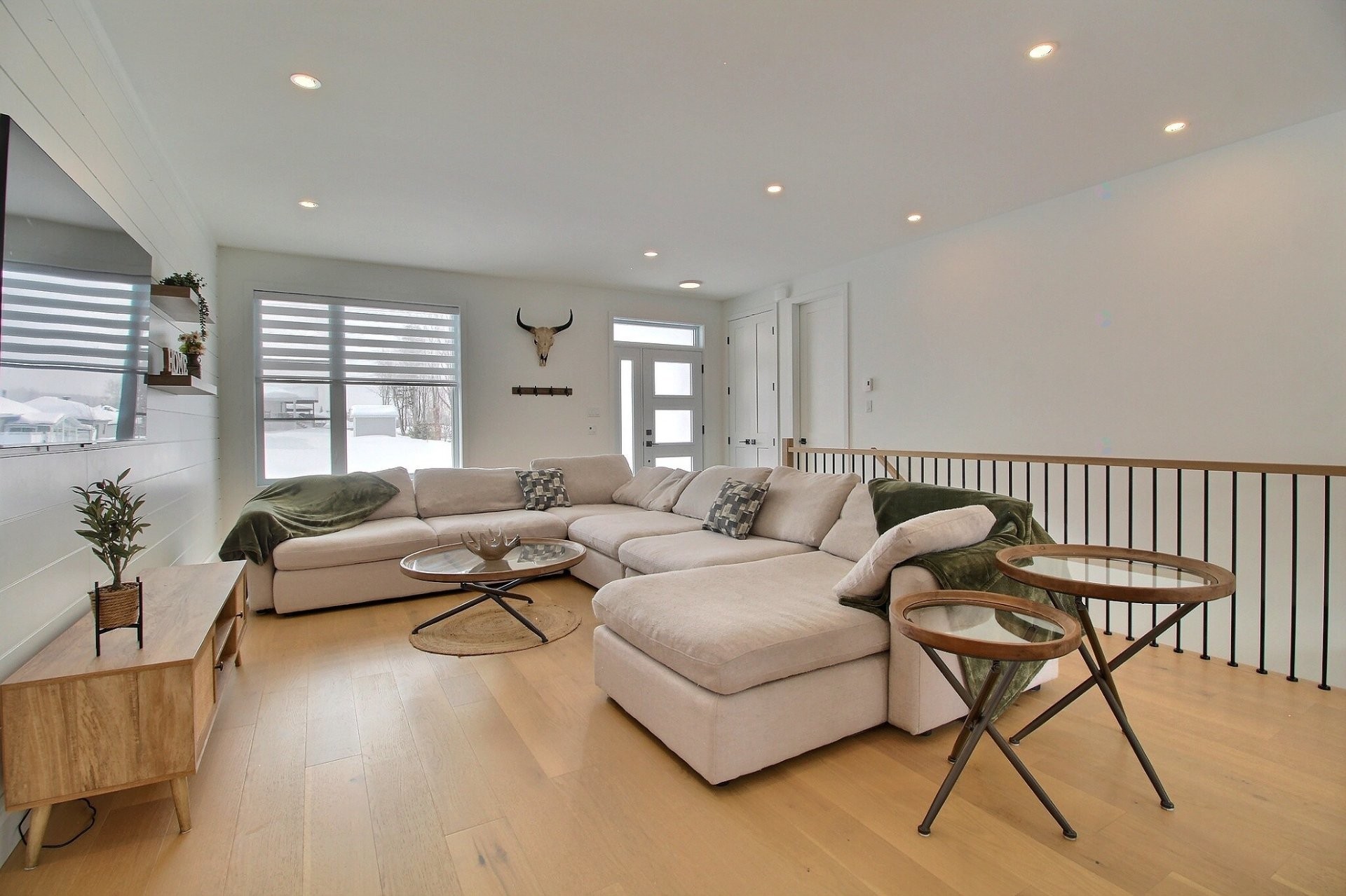 









289


Rue des Genévriers

,
Magog,




QC
J1X8B7

