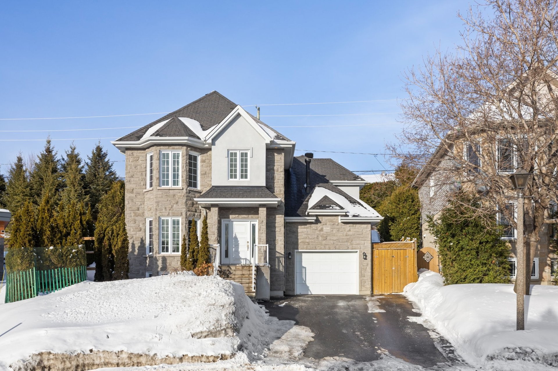 









131


Rue de St-Vallier

,
Gatineau (Gatineau),




QC
J8V3V6


