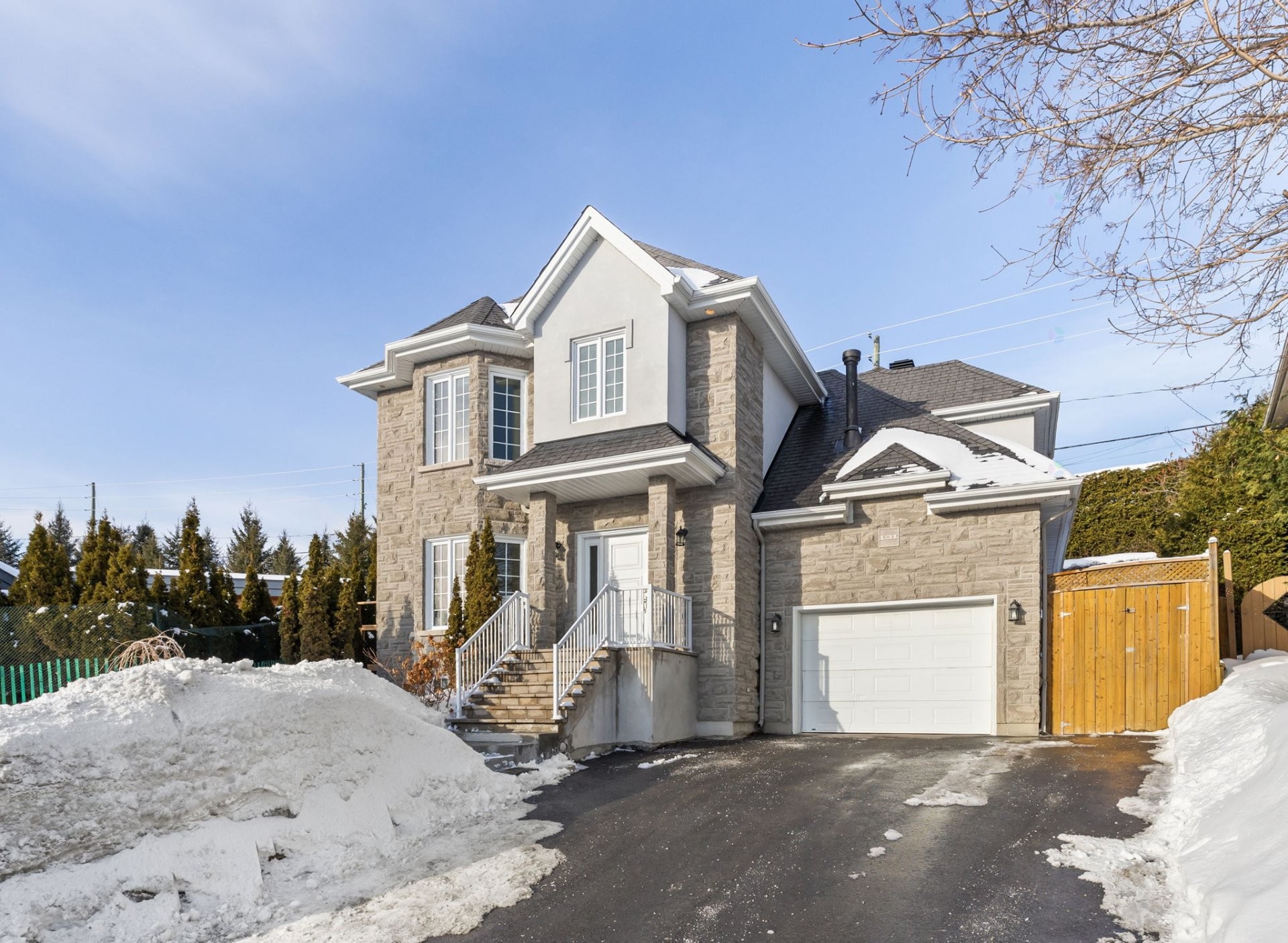 









131


Rue de St-Vallier

,
Gatineau (Gatineau),




QC
J8V3V6

