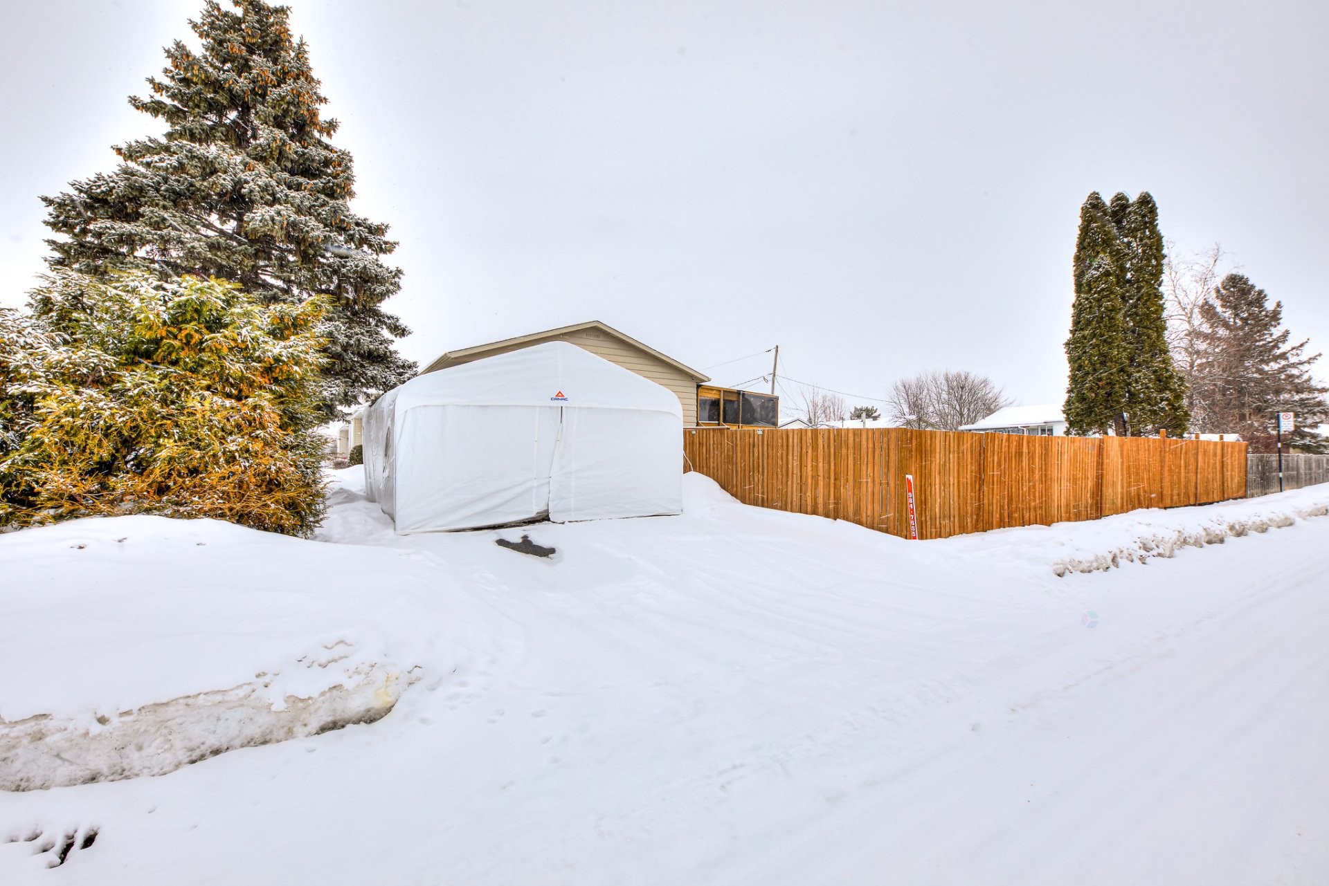 









3775


Rue Sullivan

,
Longueuil (Saint-Hubert),




QC
J3Y6L8

